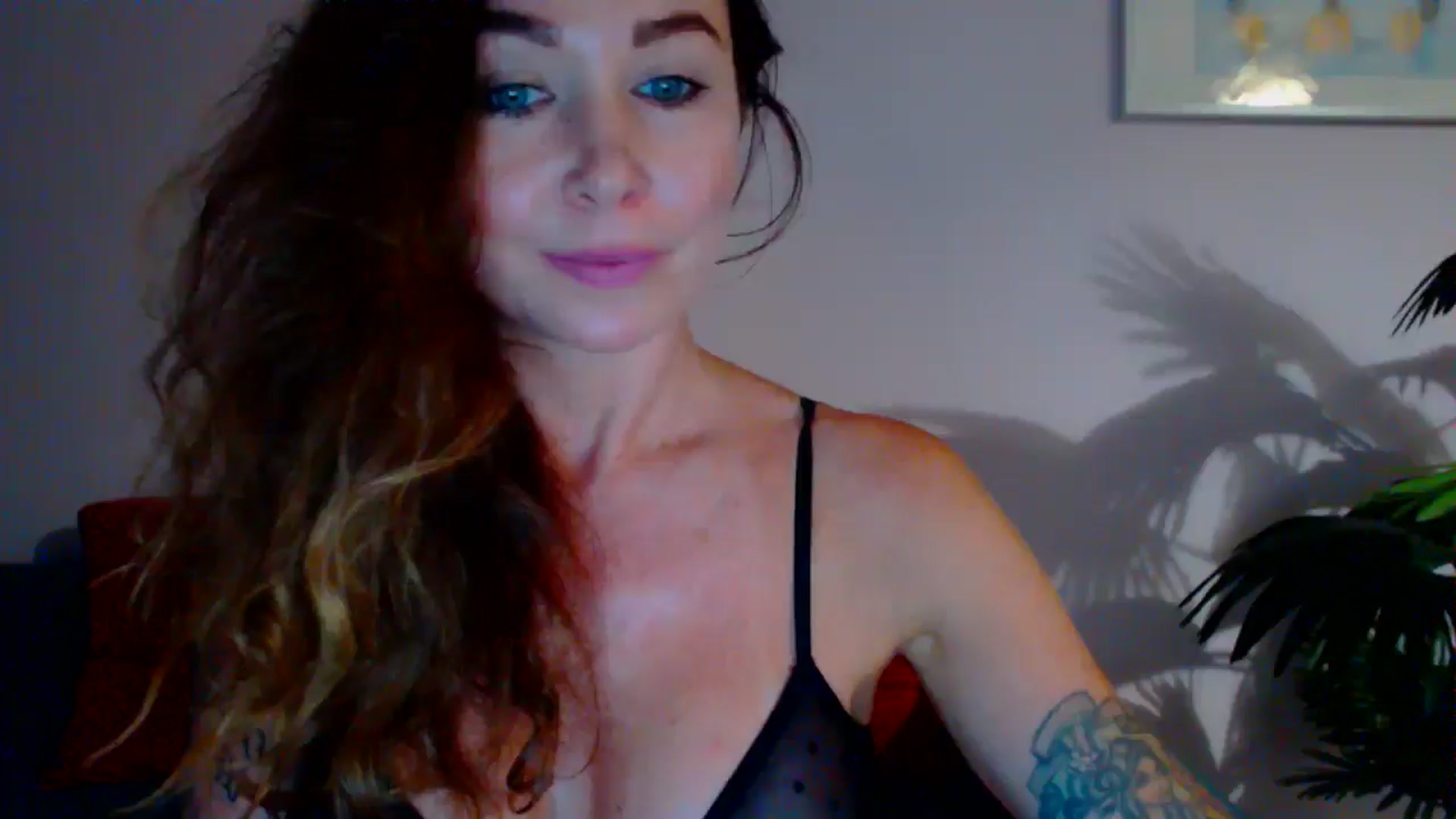 Gallery image thumbnail from Delilah_sweet's myfreecams stream on, 07/01/2024, 17:27 image 16 of 20