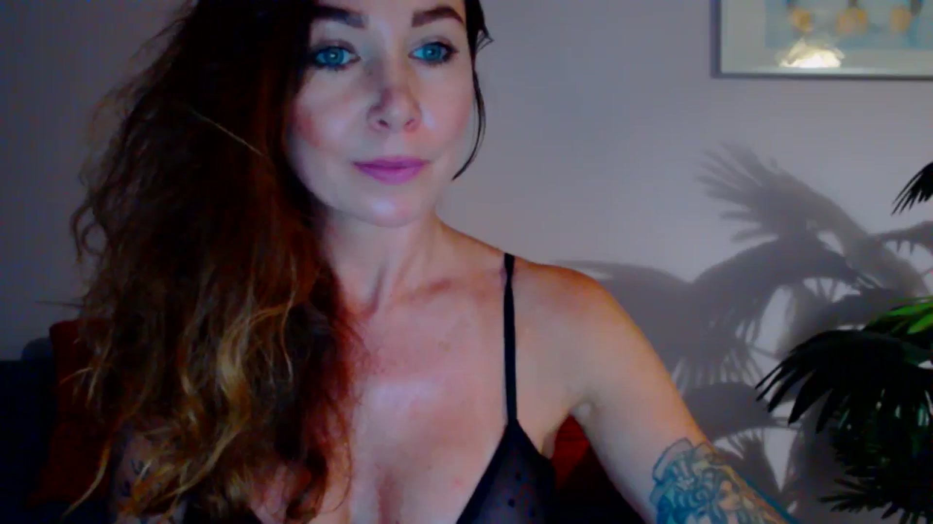 Gallery image thumbnail from Delilah_sweet's myfreecams stream on, 07/01/2024, 17:27 image 11 of 20