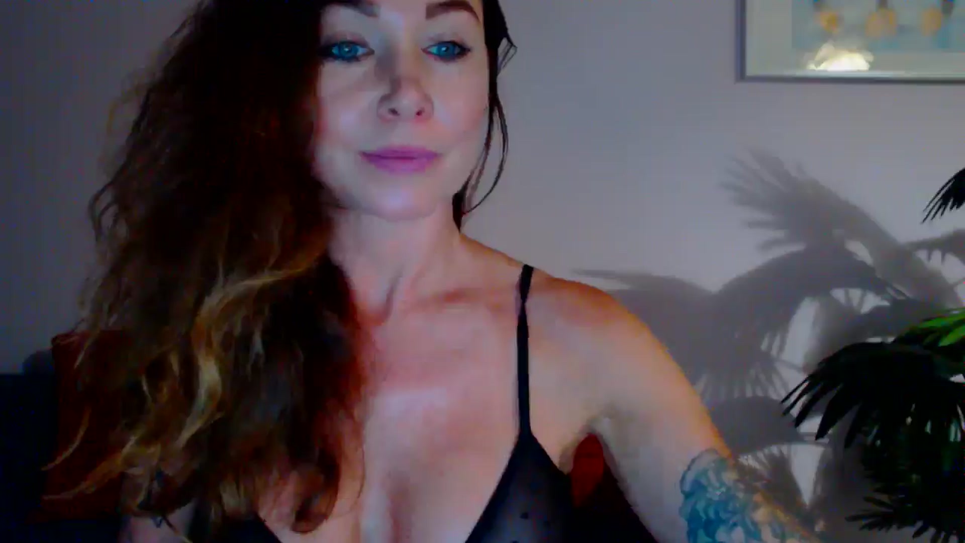 Gallery image thumbnail from Delilah_sweet's myfreecams stream on, 07/01/2024, 17:27 image 14 of 20
