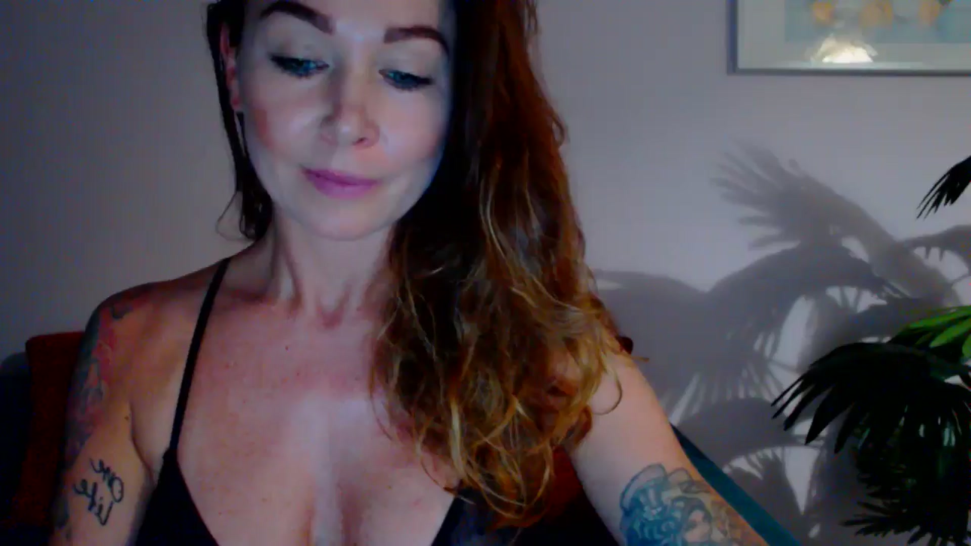 Gallery image thumbnail from Delilah_sweet's myfreecams stream on, 07/01/2024, 18:03 image 10 of 20