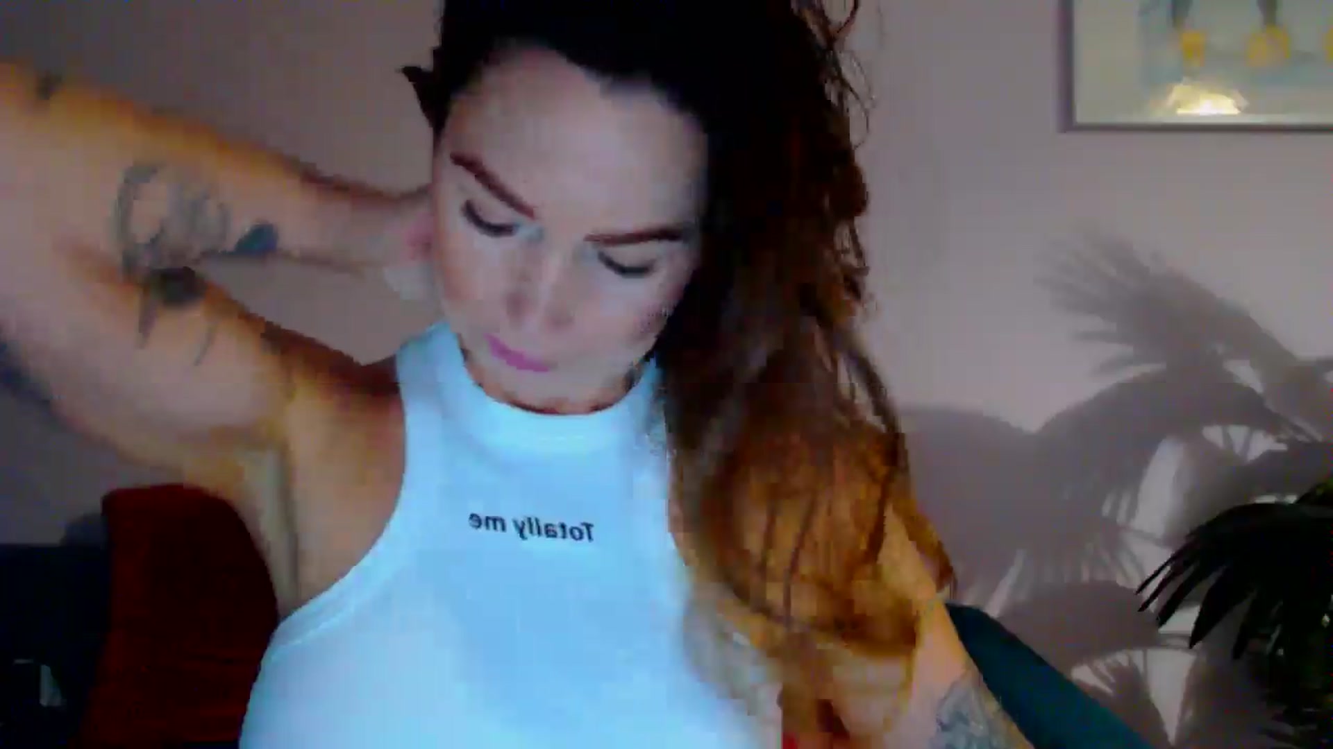Gallery image thumbnail from Delilah_sweet's myfreecams stream on, 07/04/2024, 14:00 image 10 of 20