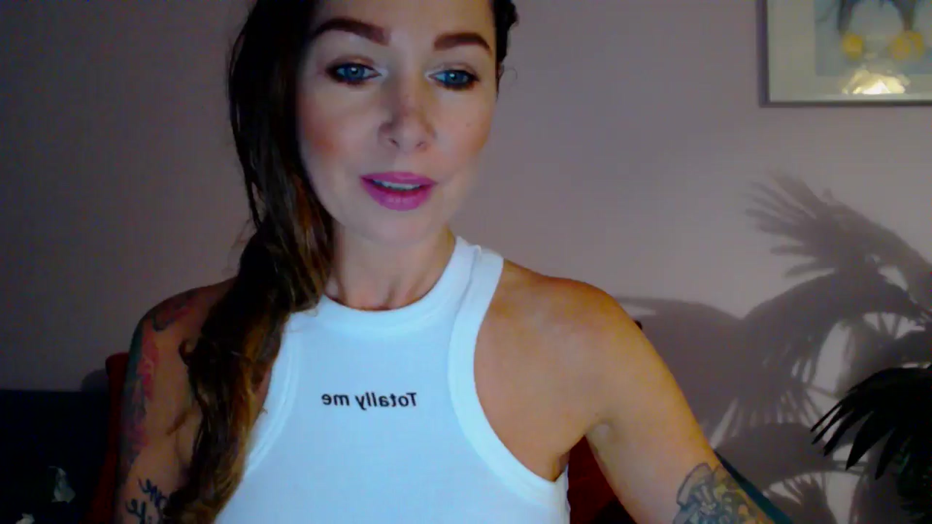 Gallery image thumbnail from Delilah_sweet's myfreecams stream on, 07/04/2024, 14:00 image 4 of 20