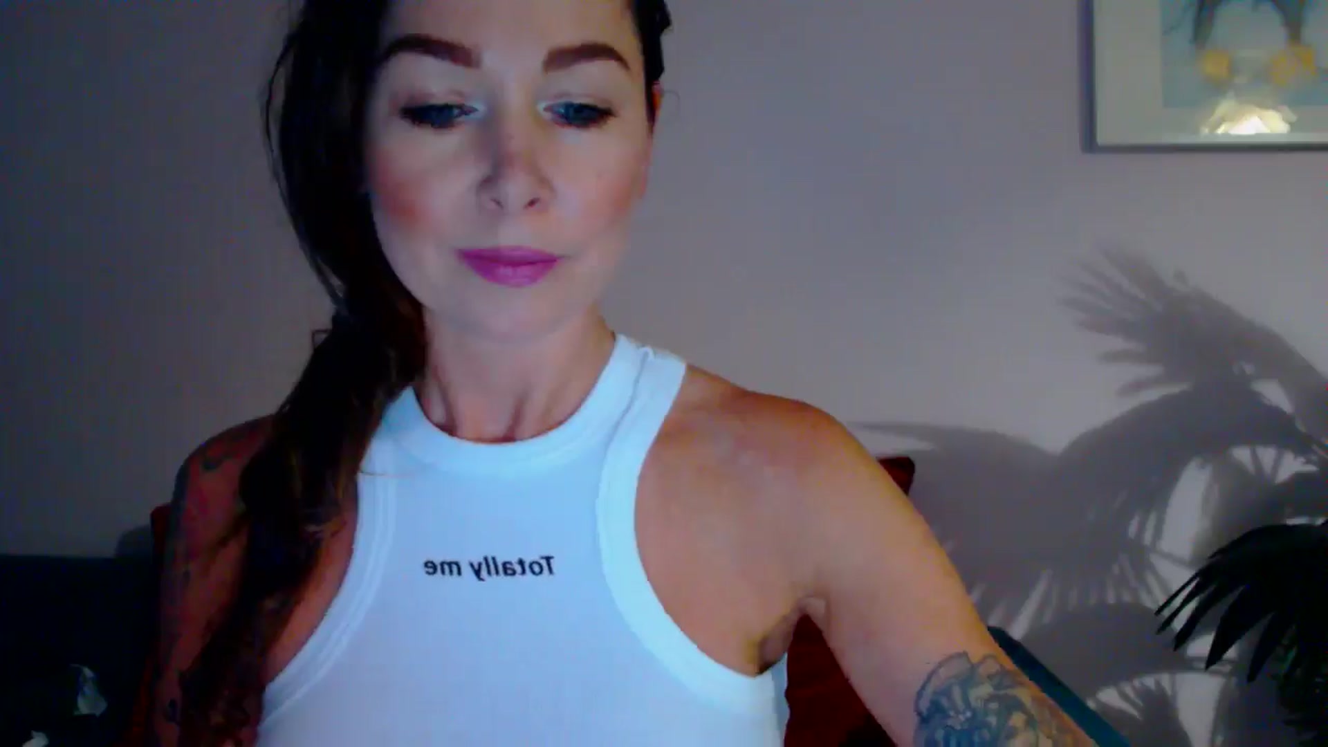 Gallery image thumbnail from Delilah_sweet's myfreecams stream on, 07/04/2024, 14:00 image 2 of 20