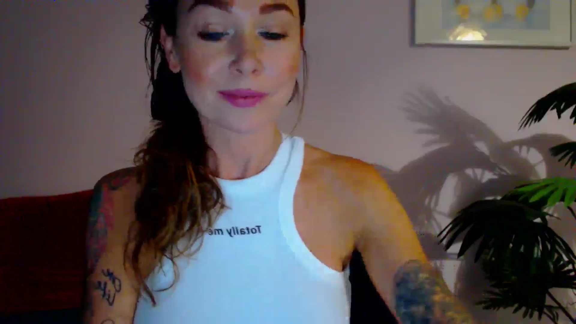 Gallery image thumbnail from Delilah_sweet's myfreecams stream on, 07/04/2024, 14:59 image 9 of 20