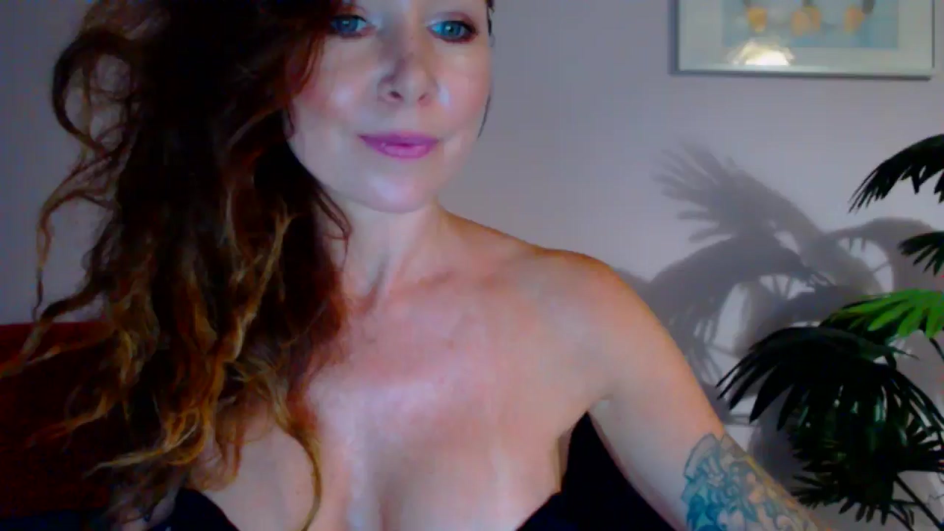 Gallery image thumbnail from Delilah_sweet's myfreecams stream on, 07/08/2024, 16:22 image 16 of 20