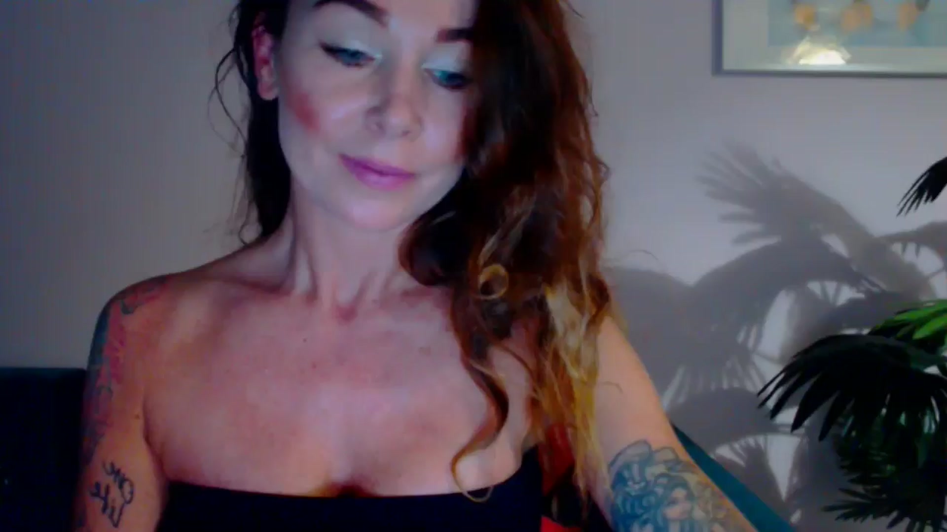 Gallery image thumbnail from Delilah_sweet's myfreecams stream on, 07/15/2024, 16:58 image 1 of 20