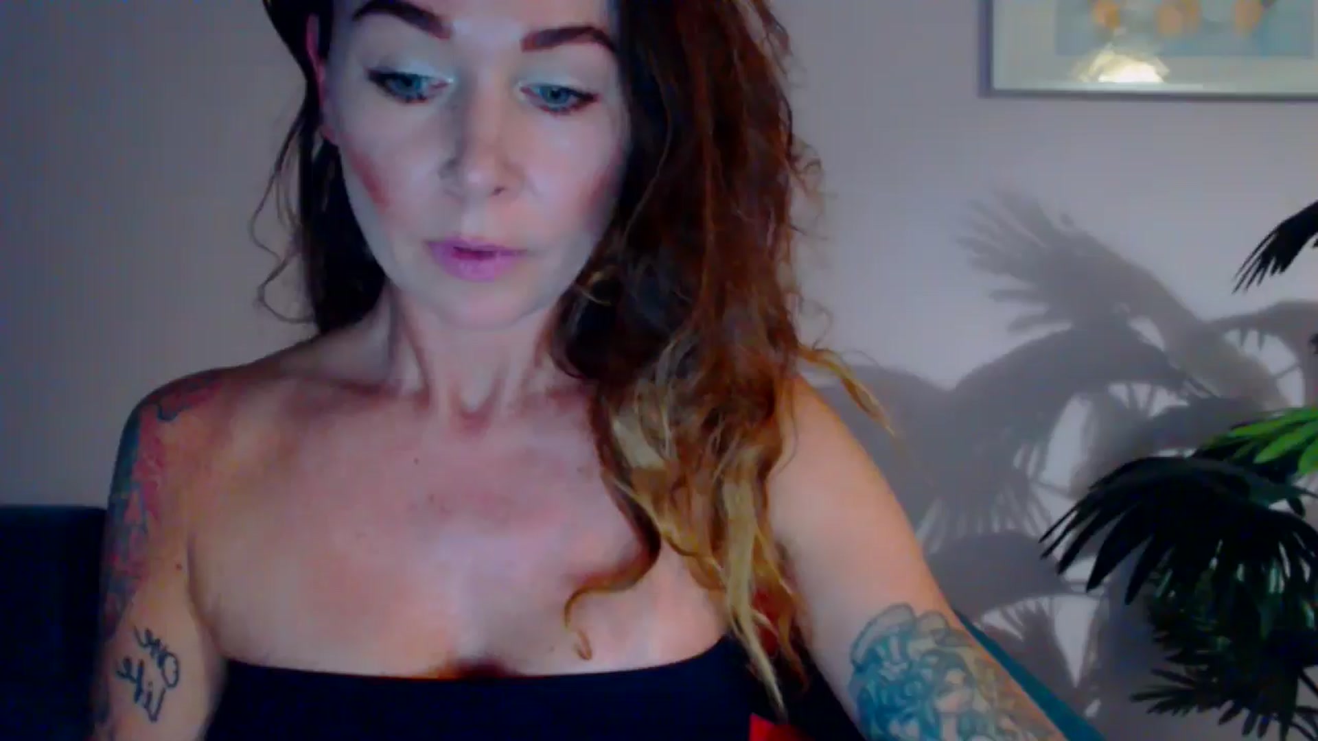 Gallery image thumbnail from Delilah_sweet's myfreecams stream on, 07/15/2024, 16:58 image 13 of 20