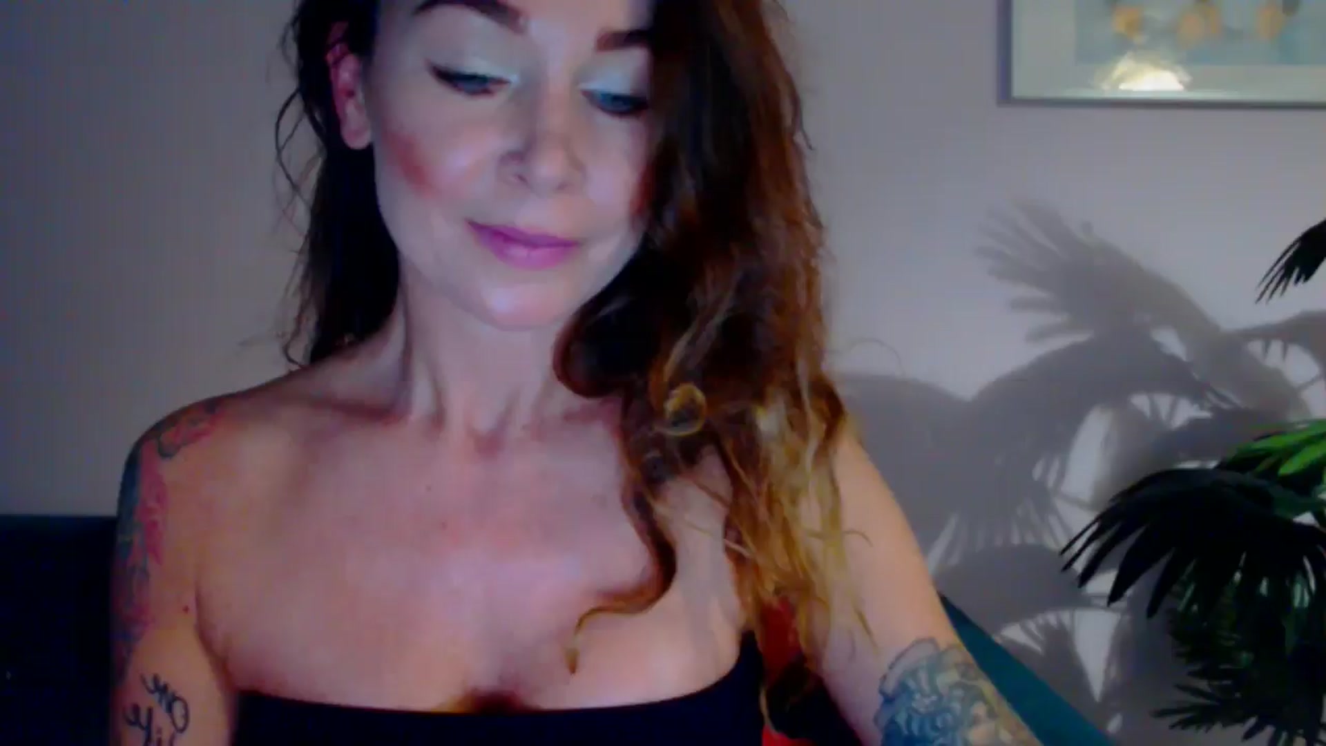 Gallery image thumbnail from Delilah_sweet's myfreecams stream on, 07/15/2024, 16:58 image 4 of 20