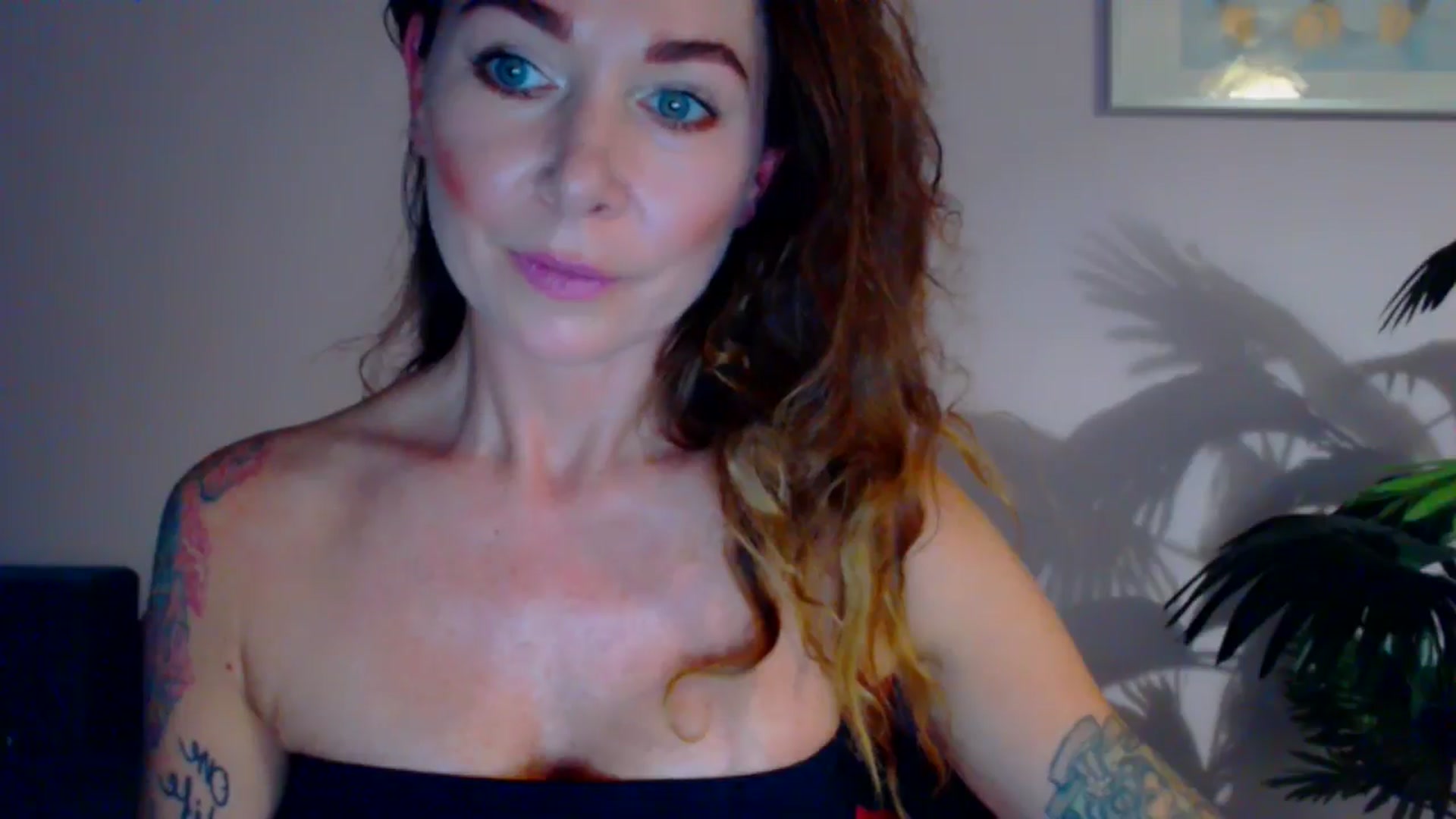 Gallery image thumbnail from Delilah_sweet's myfreecams stream on, 07/15/2024, 16:58 image 10 of 20