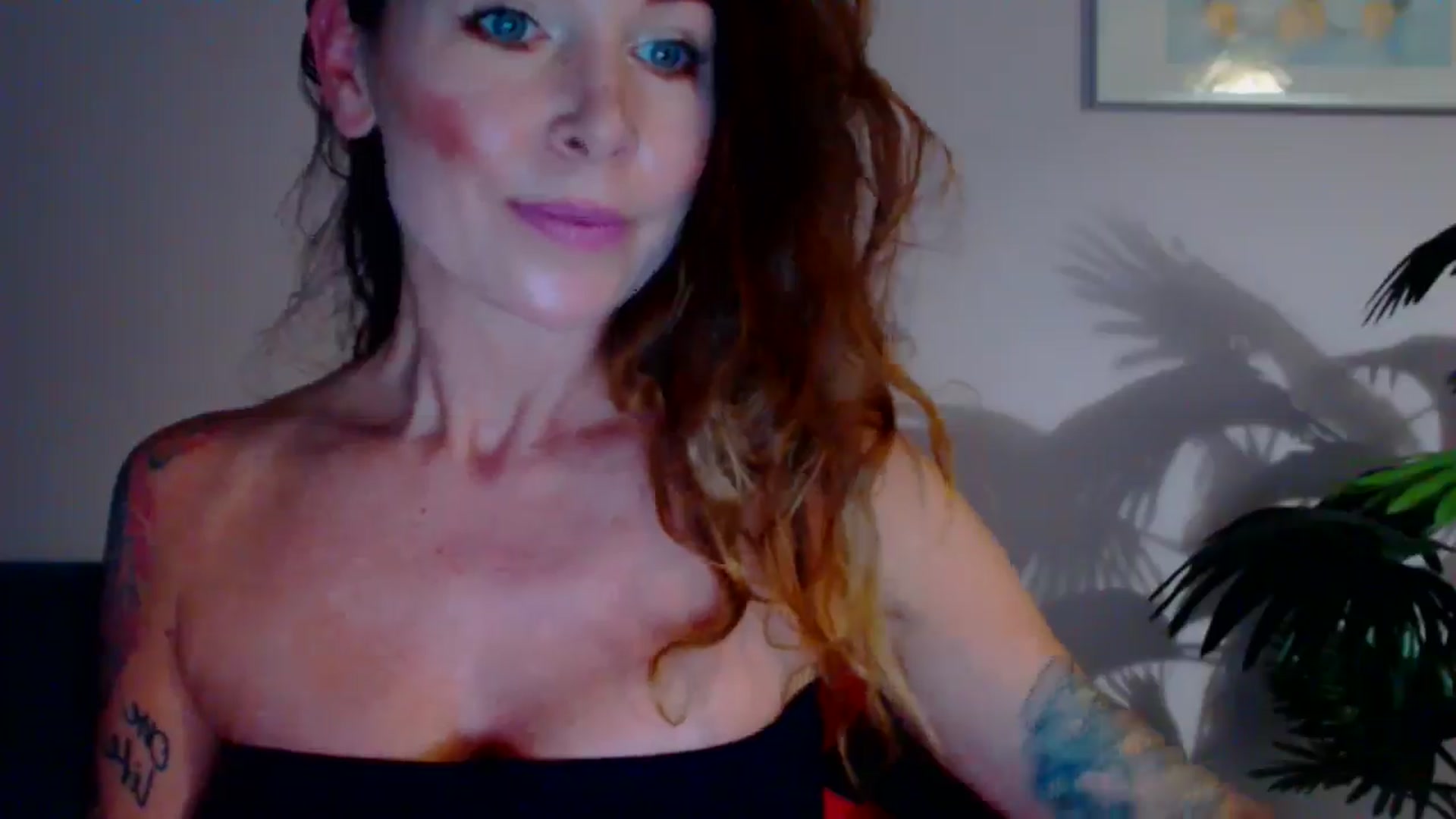 Gallery image thumbnail from Delilah_sweet's myfreecams stream on, 07/15/2024, 17:10 image 2 of 20