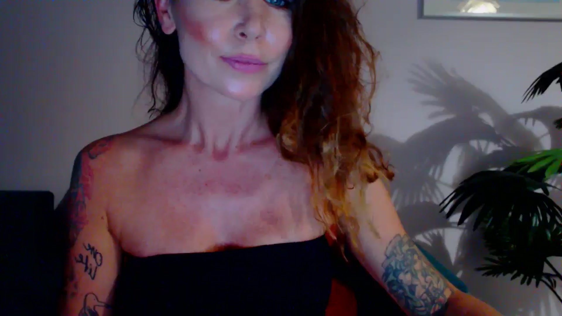 Gallery image thumbnail from Delilah_sweet's myfreecams stream on, 07/15/2024, 17:28 image 10 of 20