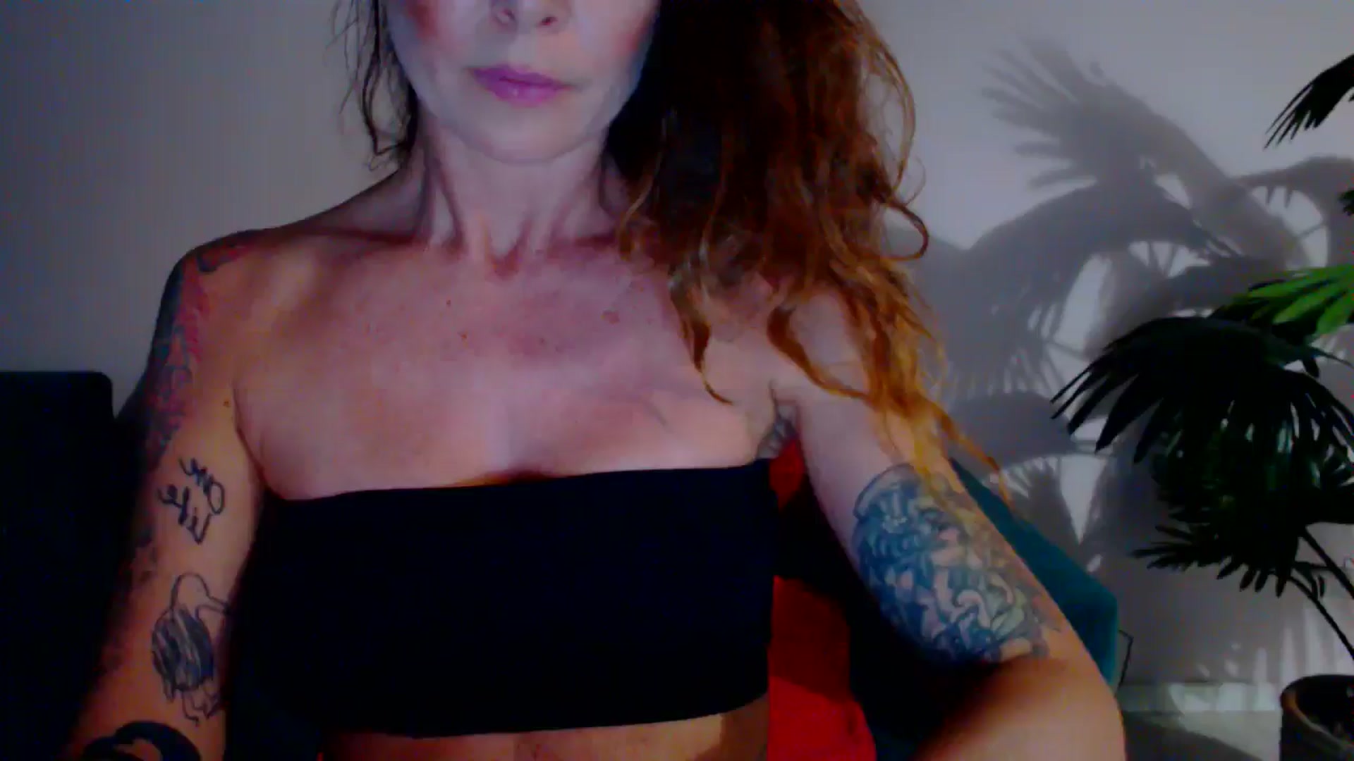 Gallery image thumbnail from Delilah_sweet's myfreecams stream on, 07/15/2024, 17:28 image 7 of 20