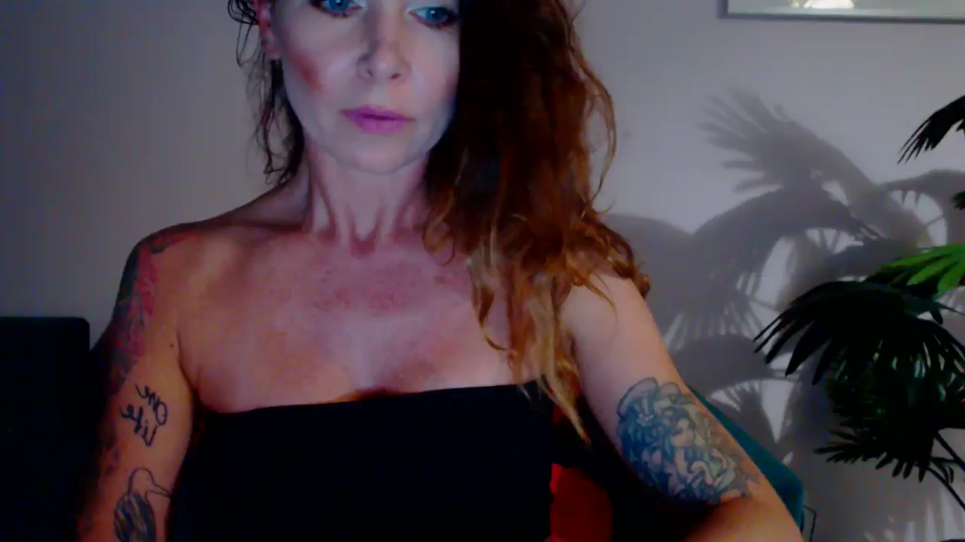 Gallery image thumbnail from Delilah_sweet's myfreecams stream on, 07/15/2024, 17:28 image 9 of 20