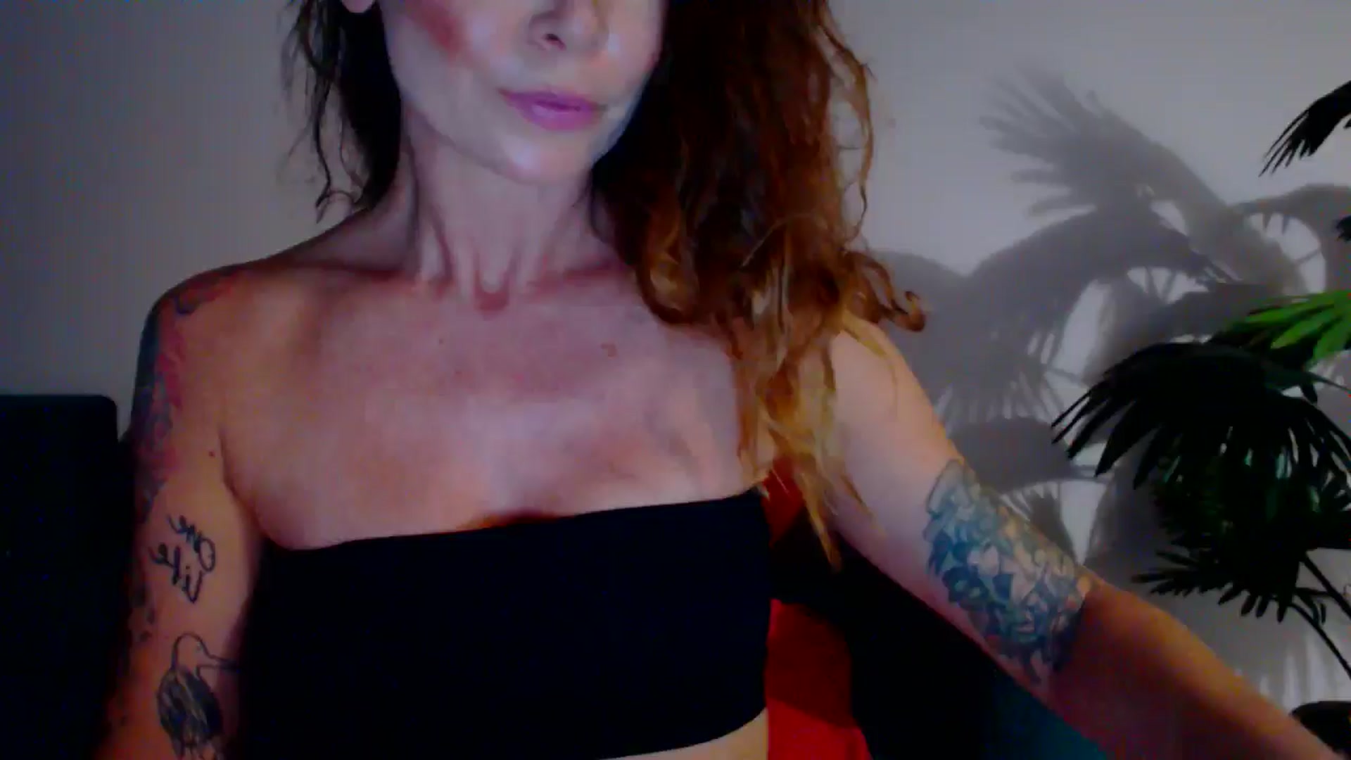 Gallery image thumbnail from Delilah_sweet's myfreecams stream on, 07/15/2024, 17:28 image 8 of 20