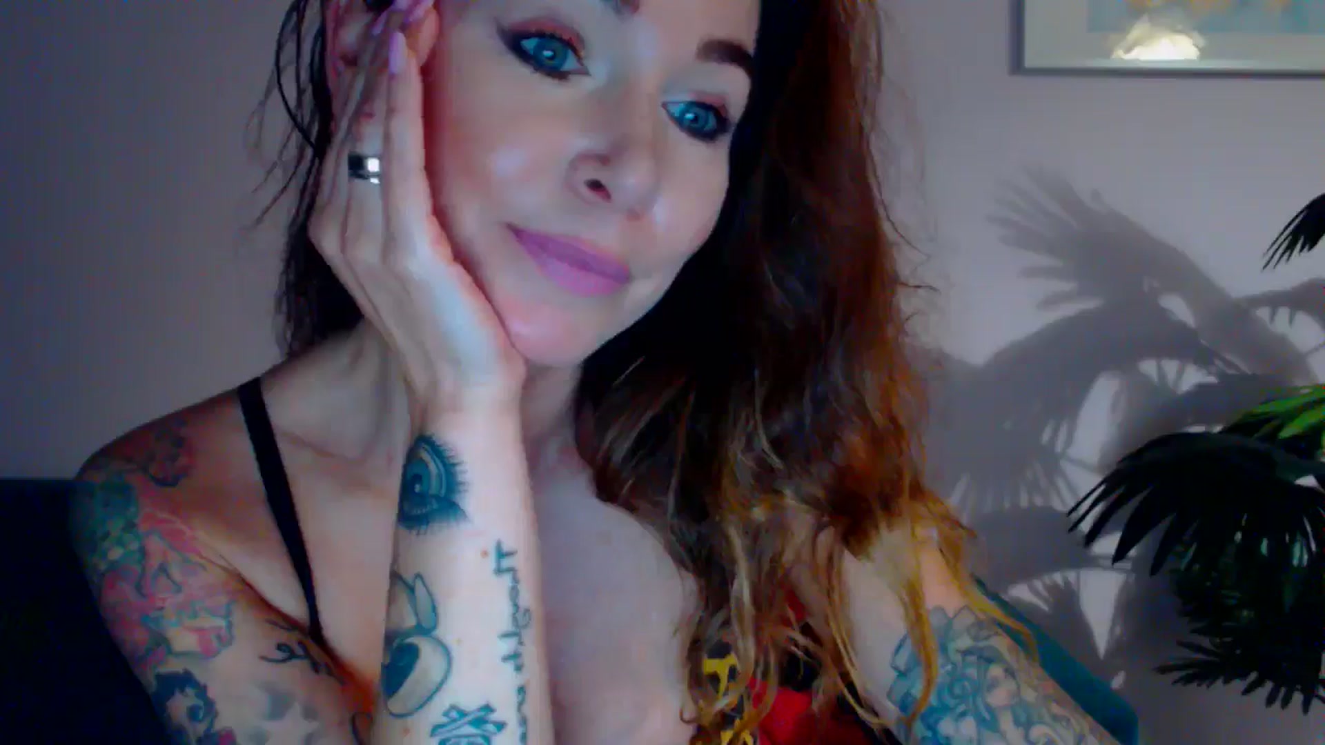 Gallery image thumbnail from Delilah_sweet's myfreecams stream on, 07/16/2024, 16:09 image 7 of 20
