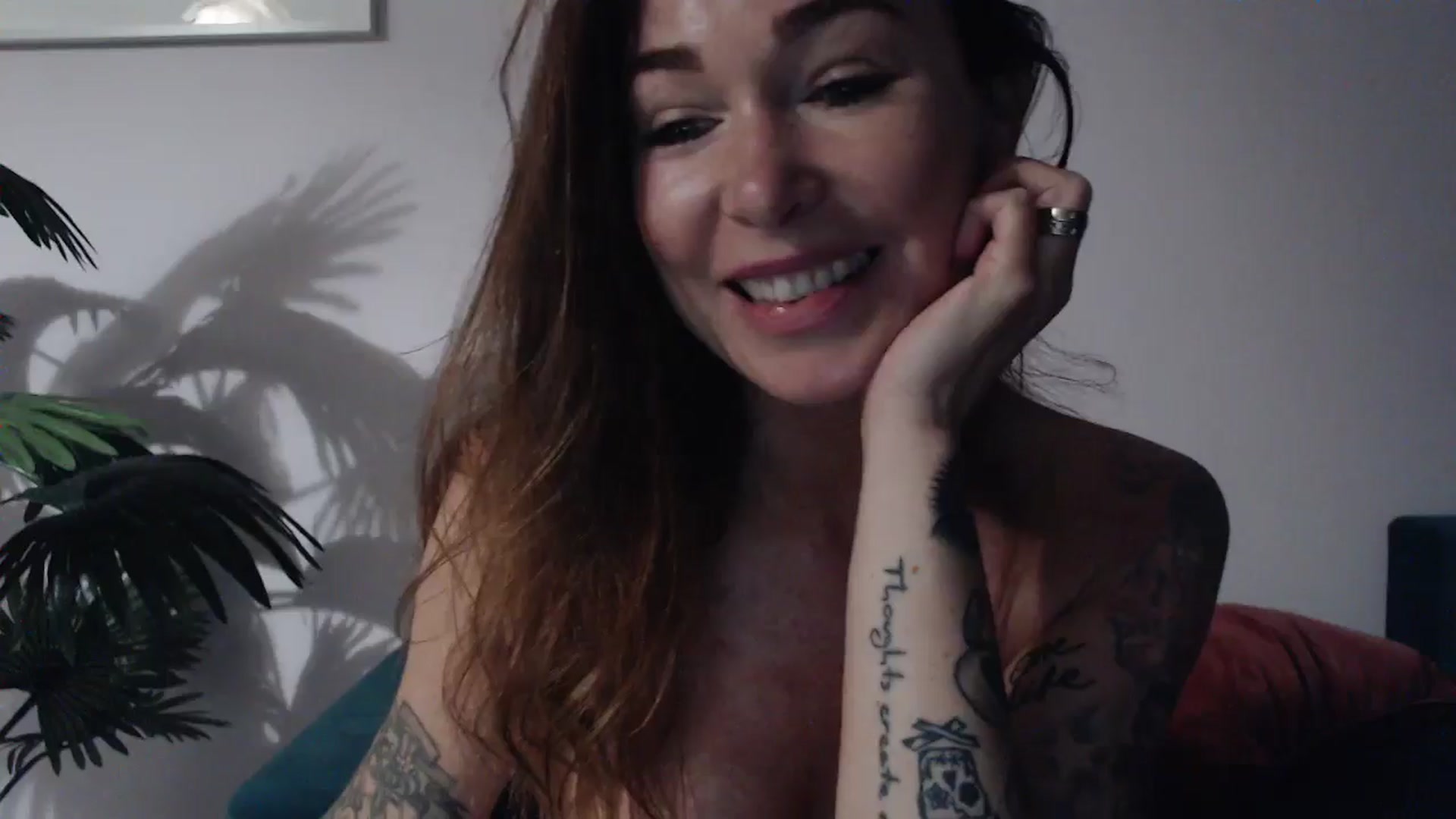 Gallery image thumbnail from Delilah_sweet's myfreecams stream on, 07/24/2024, 19:15 image 17 of 20