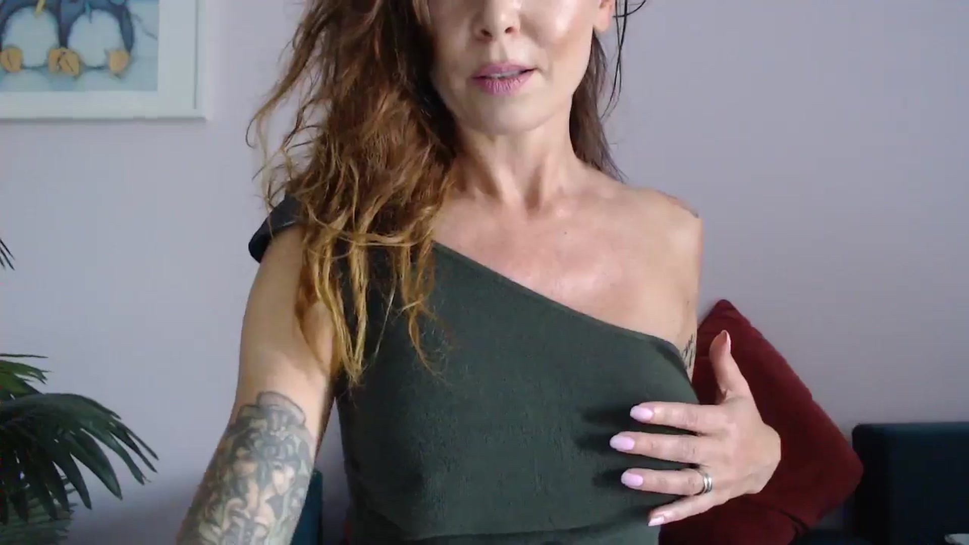 Gallery image thumbnail from Delilah_sweet's myfreecams stream on, 07/31/2024, 18:24 image 6 of 20