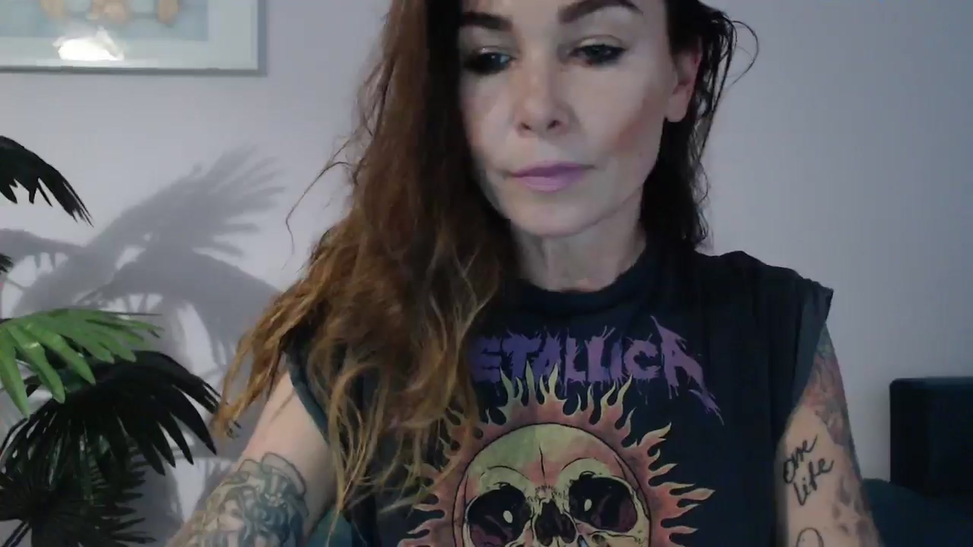 Gallery image thumbnail from Delilah_sweet's myfreecams stream on, 08/06/2024, 17:12 image 18 of 20