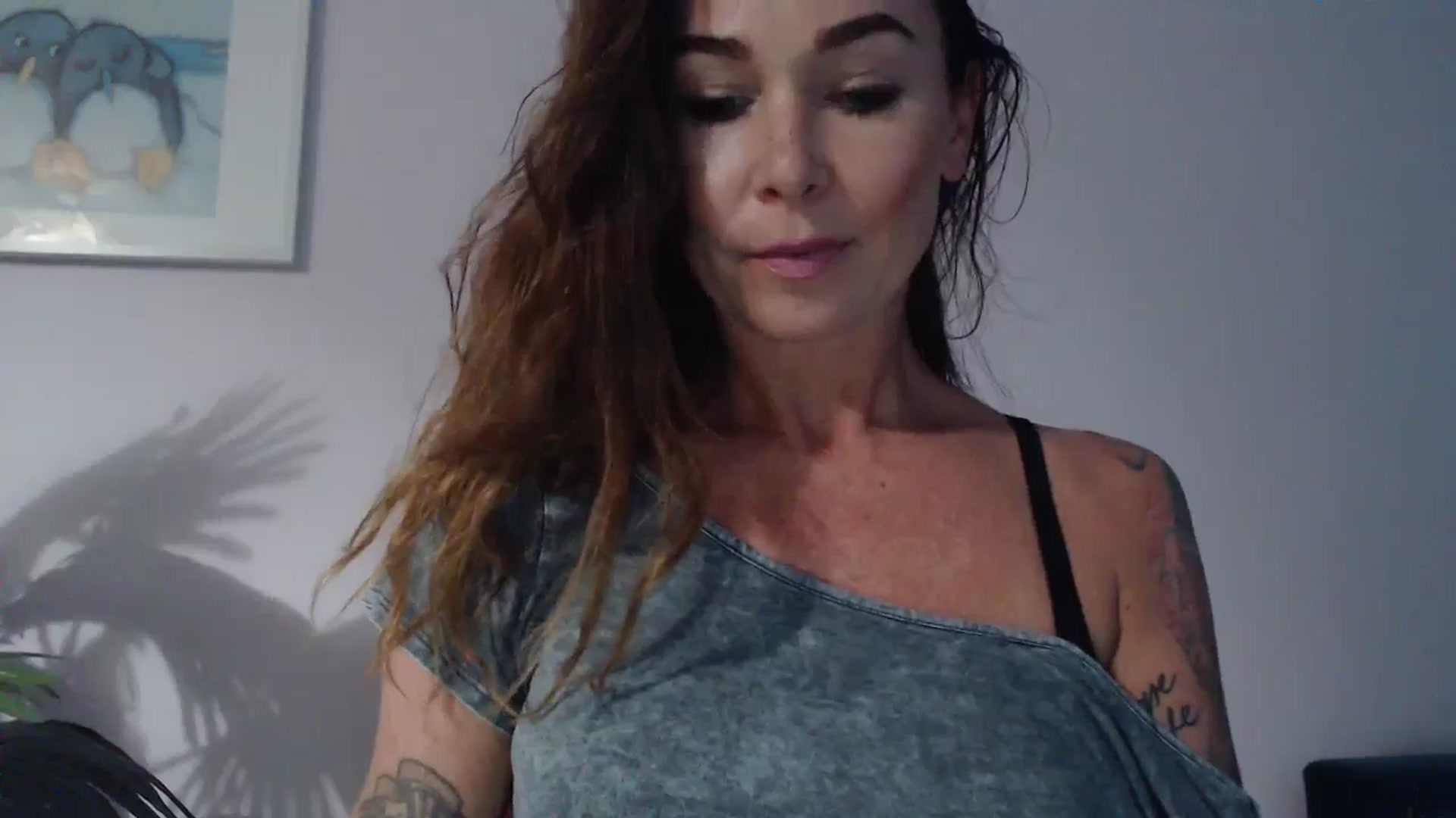 Gallery image thumbnail from Delilah_sweet's myfreecams stream on, 08/14/2024, 17:45 image 19 of 20