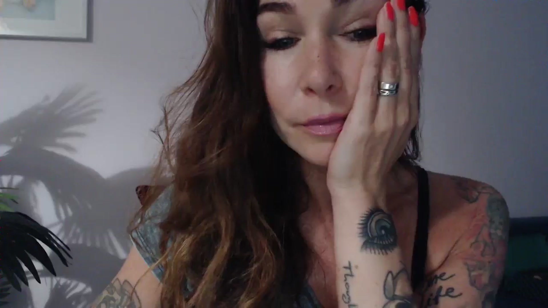 Gallery image thumbnail from Delilah_sweet's myfreecams stream on, 08/14/2024, 18:10 image 3 of 20