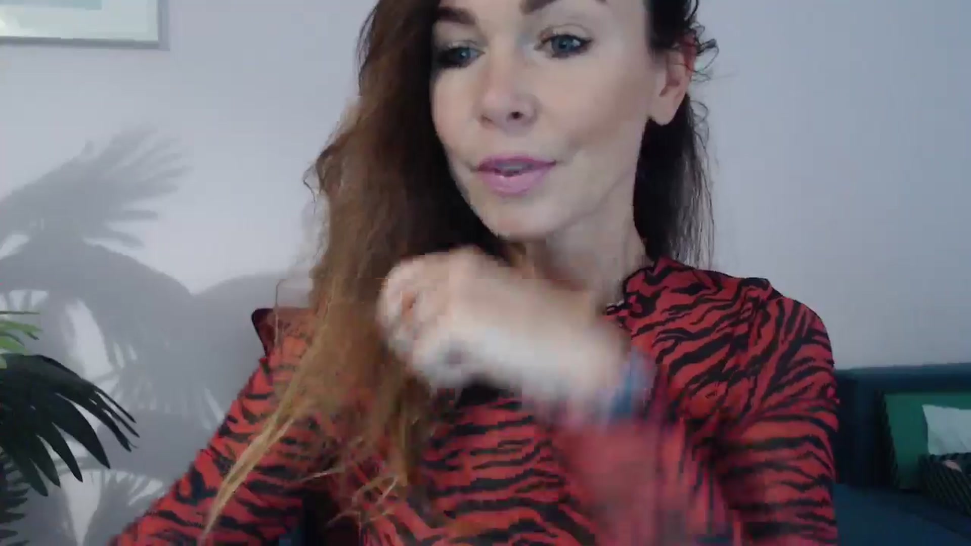 Gallery image thumbnail from Delilah_sweet's myfreecams stream on, 08/22/2024, 13:55 image 7 of 20