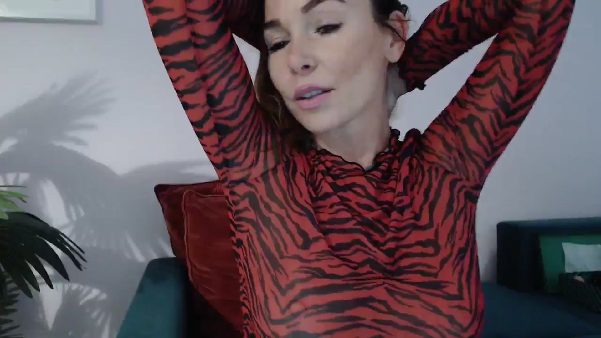 Gallery image thumbnail from Delilah_sweet's myfreecams stream on, 08/22/2024, 13:55 image 16 of 20