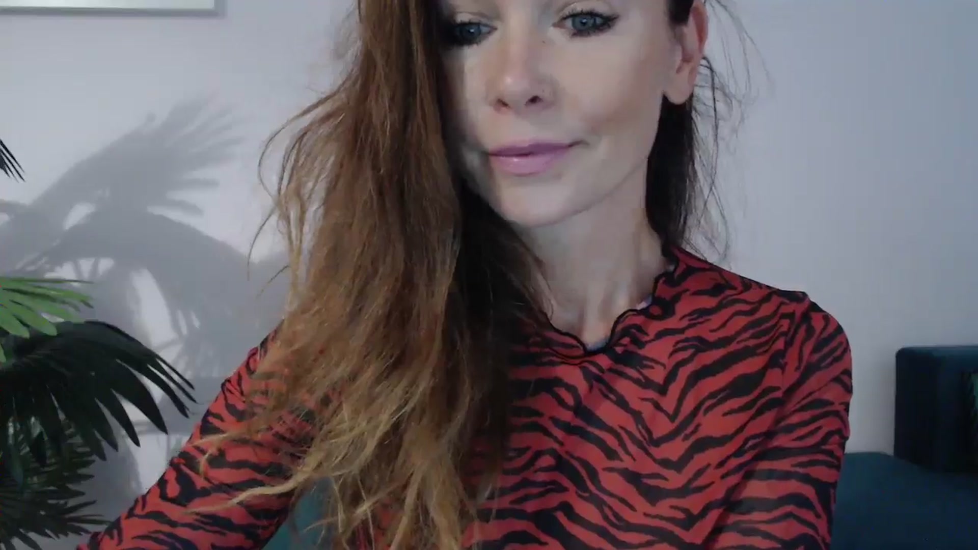Gallery image thumbnail from Delilah_sweet's myfreecams stream on, 08/22/2024, 15:08 image 7 of 20