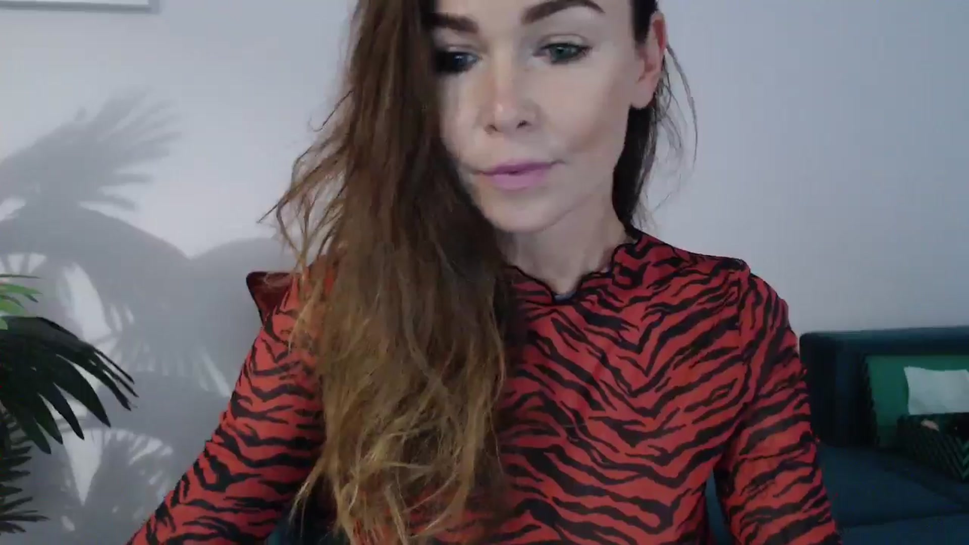 Gallery image thumbnail from Delilah_sweet's myfreecams stream on, 08/22/2024, 15:08 image 19 of 20