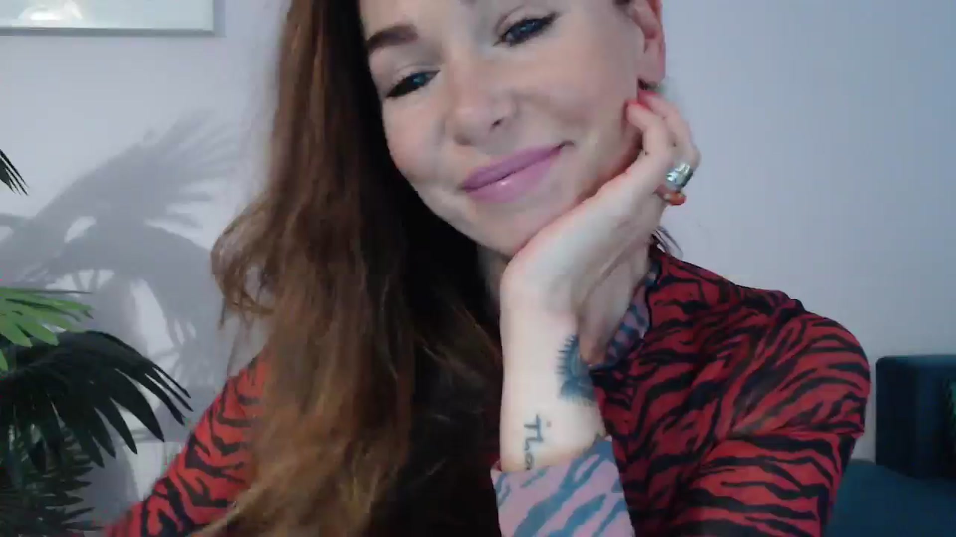 Gallery image thumbnail from Delilah_sweet's myfreecams stream on, 08/22/2024, 15:08 image 12 of 20