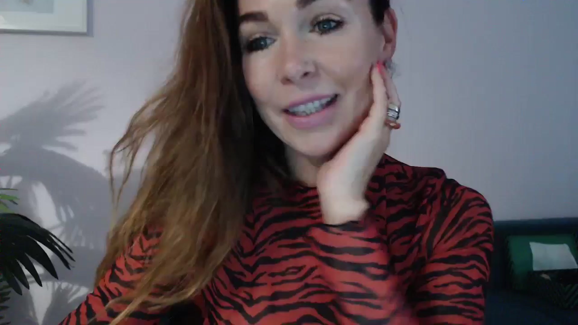 Gallery image thumbnail from Delilah_sweet's myfreecams stream on, 08/22/2024, 15:56 image 7 of 20