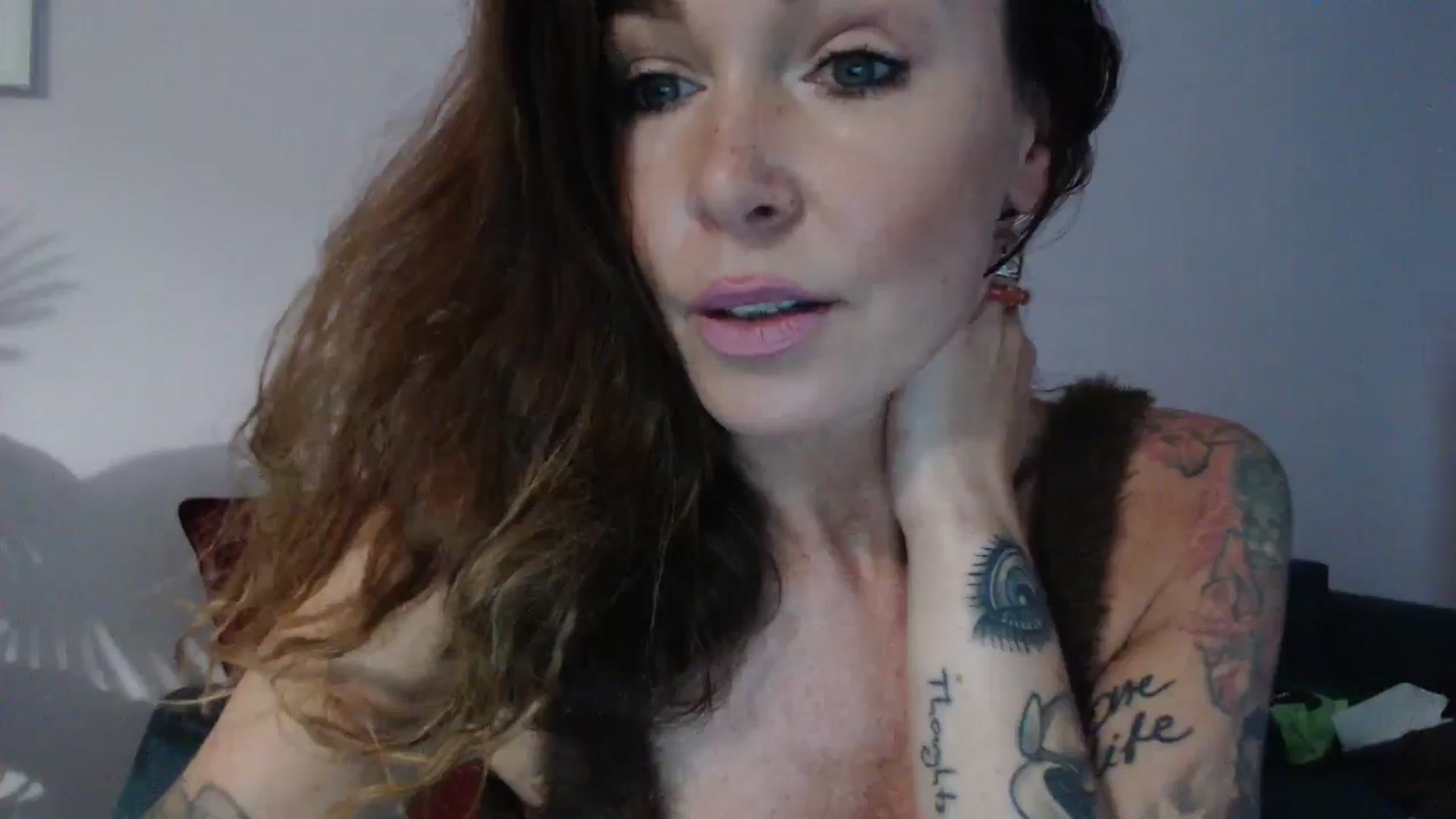 Gallery image thumbnail from Delilah_sweet's myfreecams stream on, 08/27/2024, 16:53 image 12 of 20