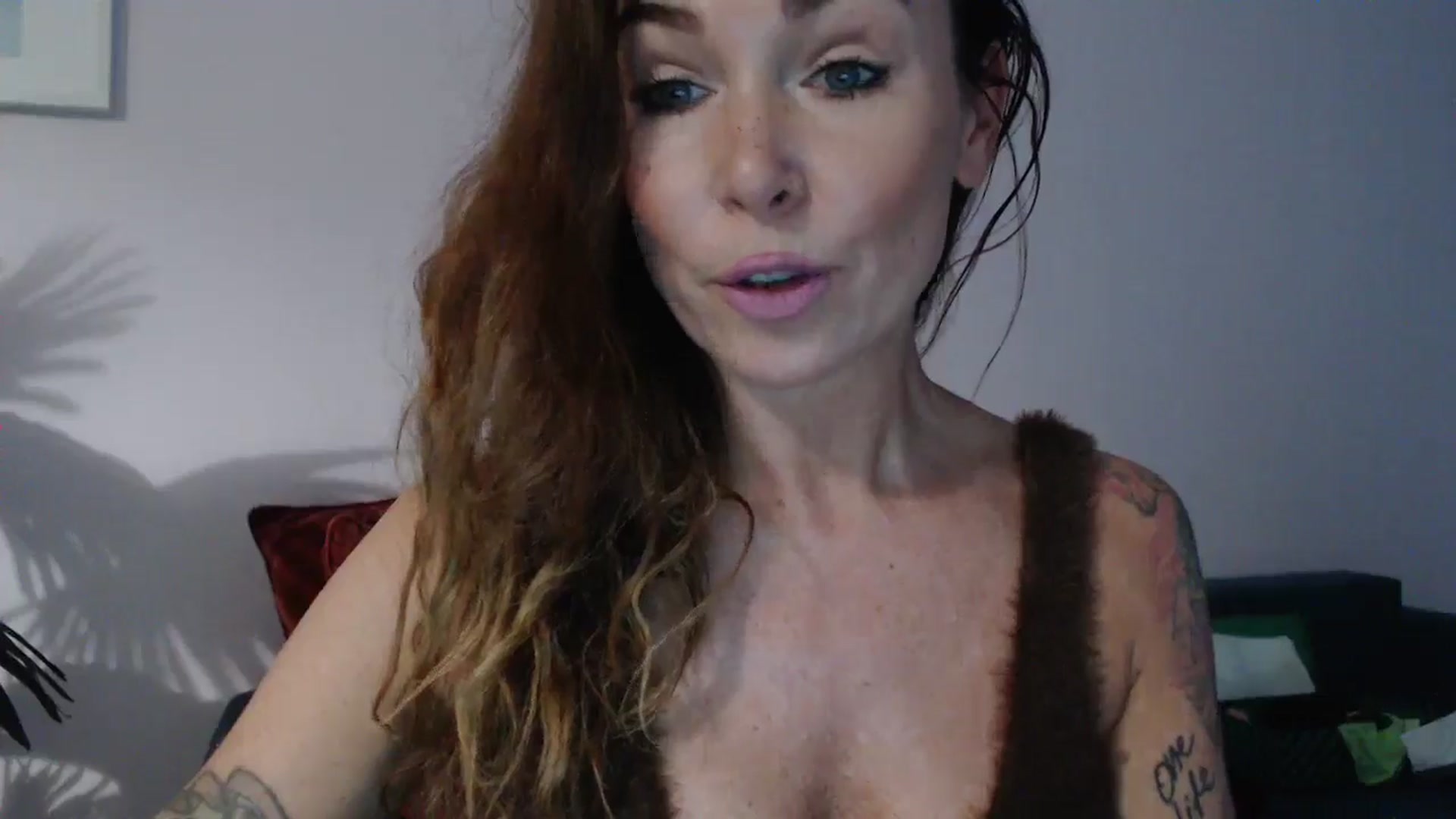 Gallery image thumbnail from Delilah_sweet's myfreecams stream on, 08/27/2024, 16:53 image 20 of 20