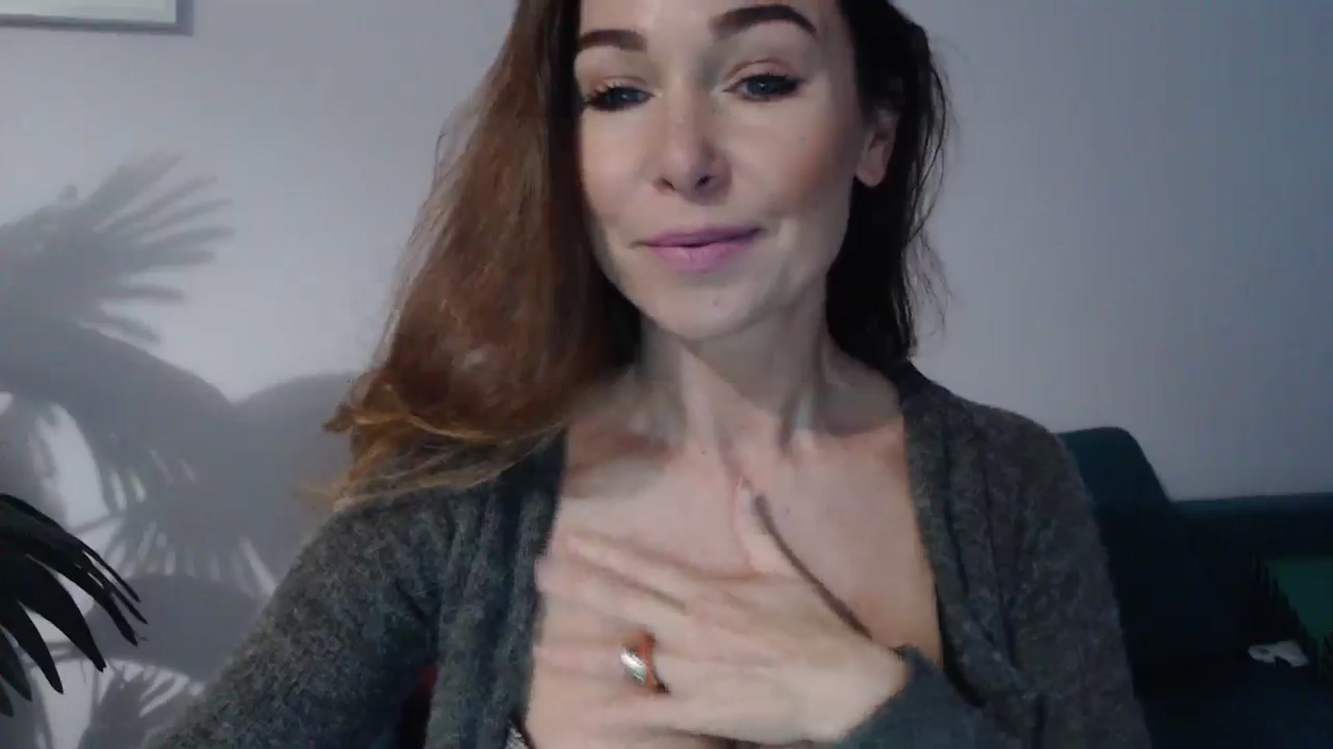 Gallery image thumbnail from Delilah_sweet's myfreecams stream on, 09/16/2024, 16:07 image 3 of 20