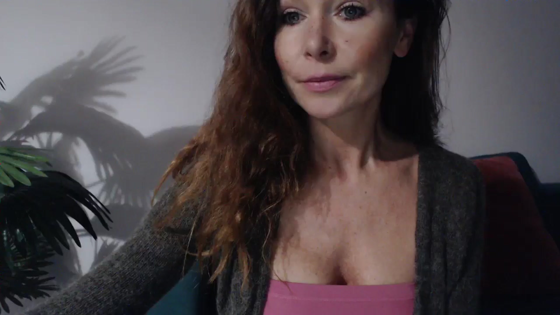 Gallery image thumbnail from Delilah_sweet's myfreecams stream on, 09/23/2024, 17:33 image 9 of 20