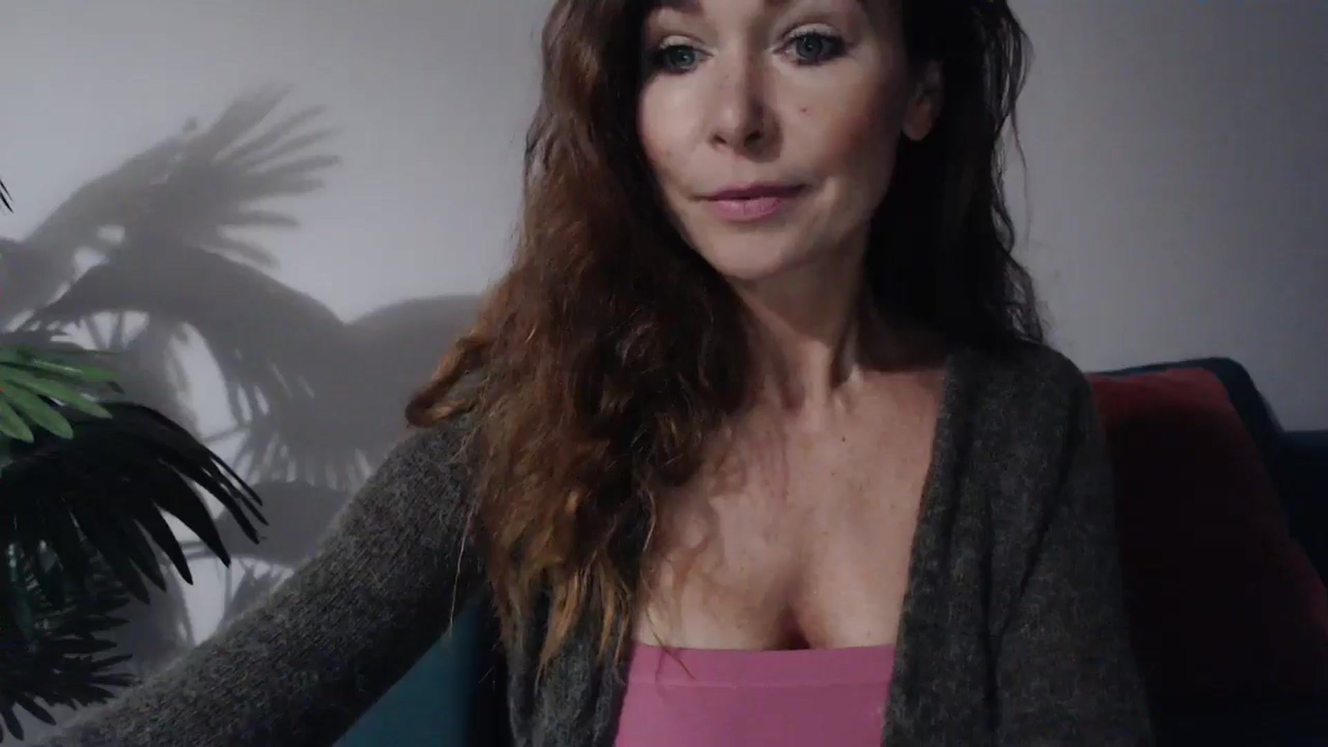 Gallery image thumbnail from Delilah_sweet's myfreecams stream on, 09/23/2024, 17:33 image 13 of 20