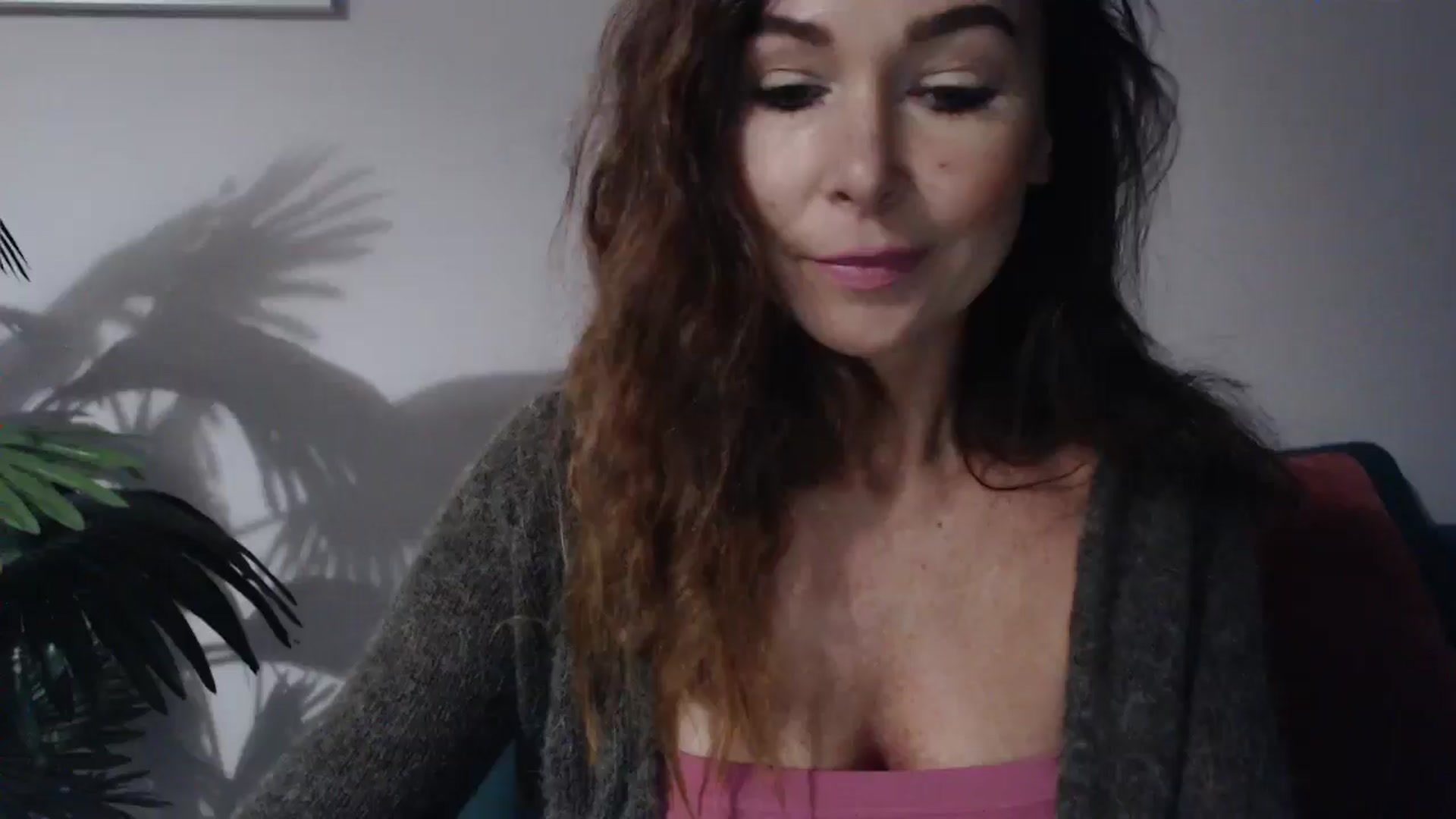 Gallery image thumbnail from Delilah_sweet's myfreecams stream on, 09/23/2024, 17:33 image 1 of 20