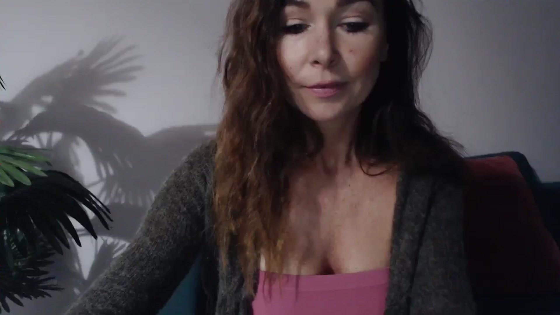 Gallery image thumbnail from Delilah_sweet's myfreecams stream on, 09/23/2024, 17:33 image 4 of 20