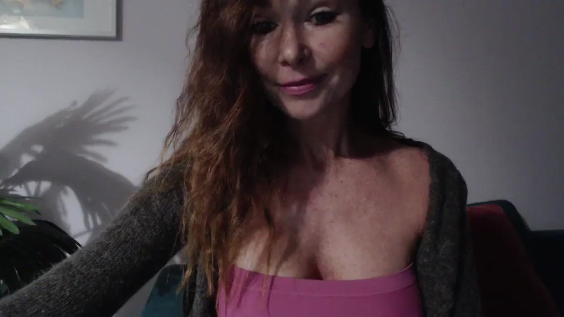 Gallery image thumbnail from Delilah_sweet's myfreecams stream on, 09/23/2024, 18:27 image 17 of 20