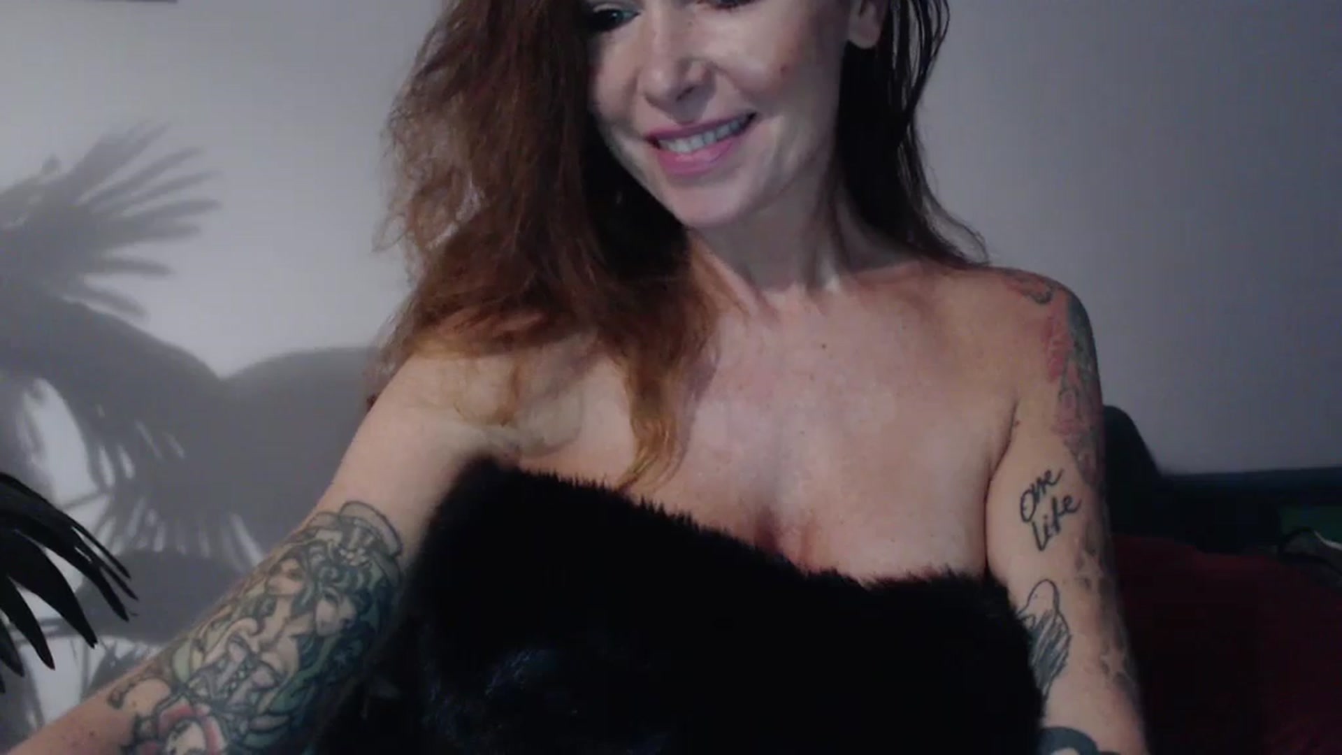 Gallery image thumbnail from Delilah_sweet's myfreecams stream on, 09/26/2024, 15:46 image 16 of 20
