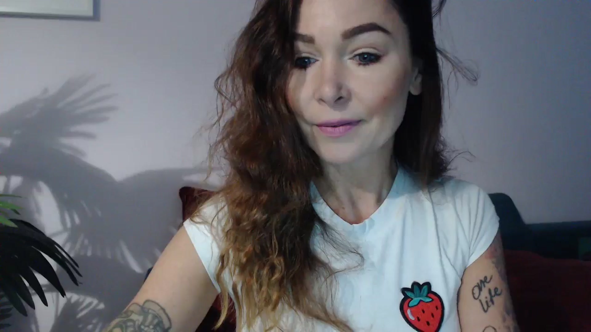 Gallery image thumbnail from Delilah_sweet's myfreecams stream on, 09/30/2024, 15:56 image 10 of 20