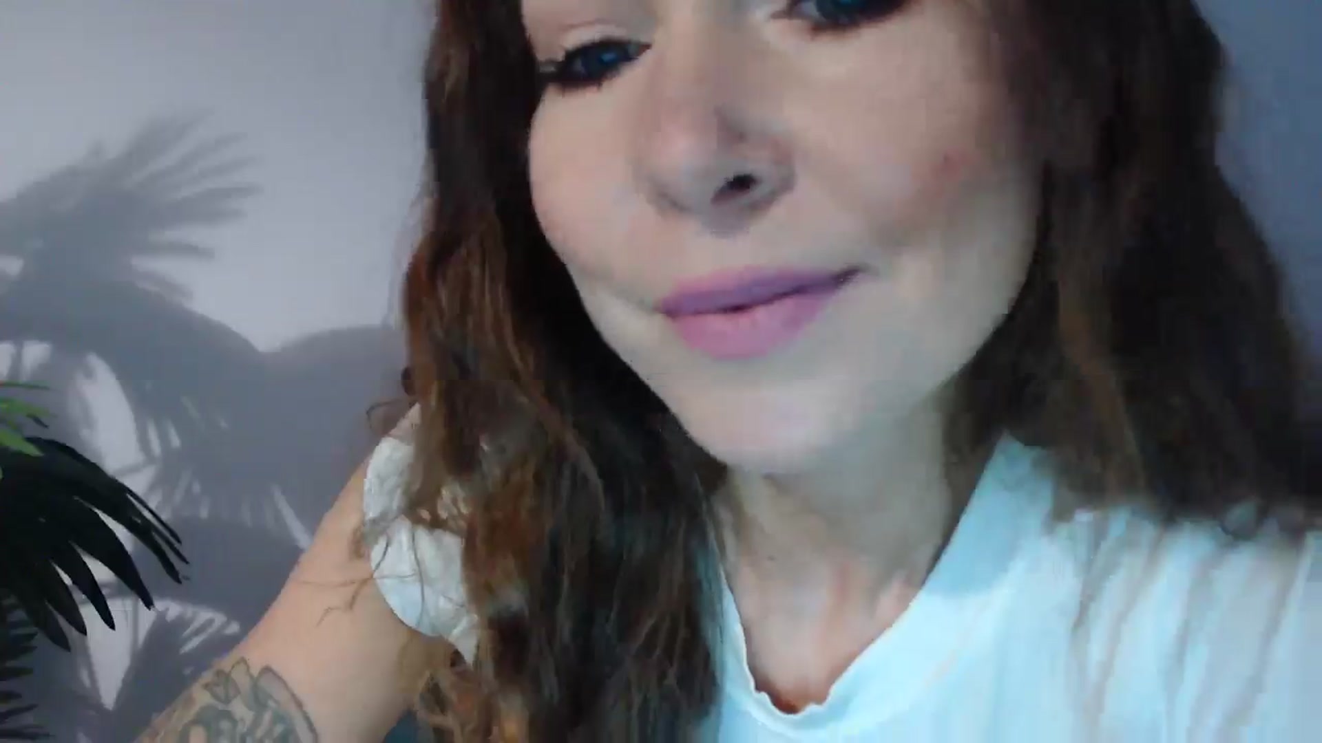Gallery image thumbnail from Delilah_sweet's myfreecams stream on, 09/30/2024, 15:56 image 2 of 20