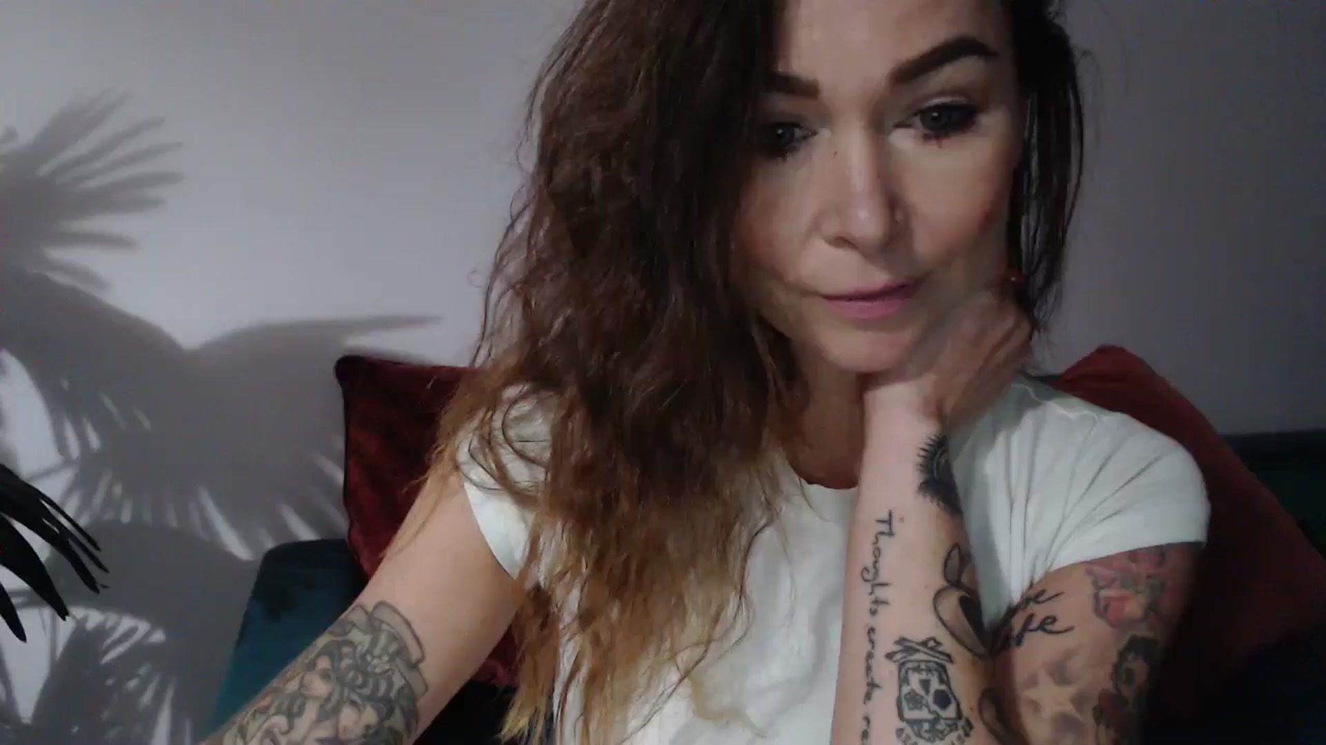 Gallery image thumbnail from Delilah_sweet's myfreecams stream on, 09/30/2024, 17:35 image 14 of 20