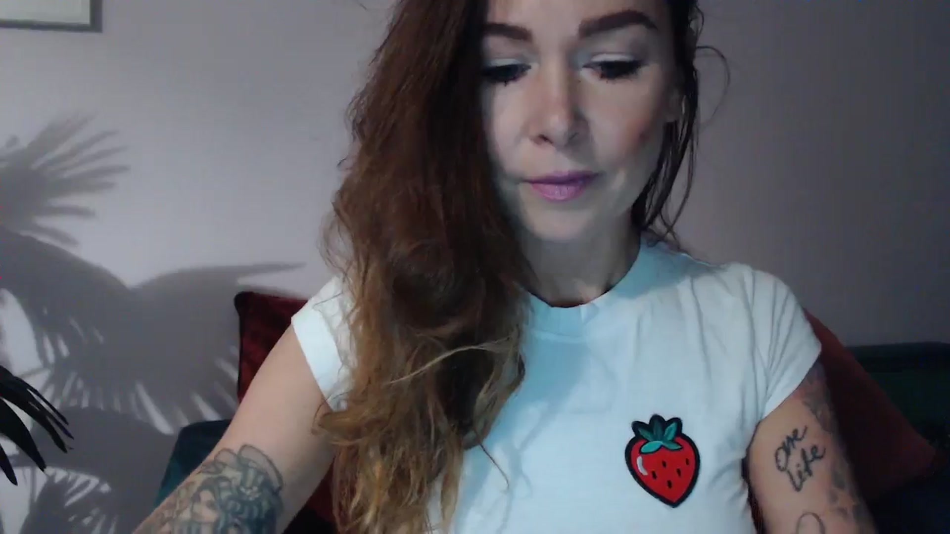 Gallery image thumbnail from Delilah_sweet's myfreecams stream on, 10/02/2024, 16:25 image 19 of 20