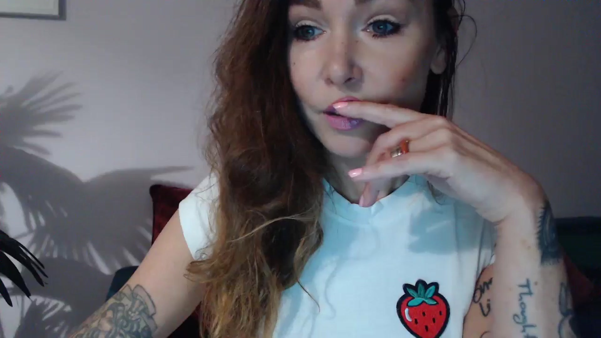 Gallery image thumbnail from Delilah_sweet's myfreecams stream on, 10/02/2024, 16:25 image 18 of 20