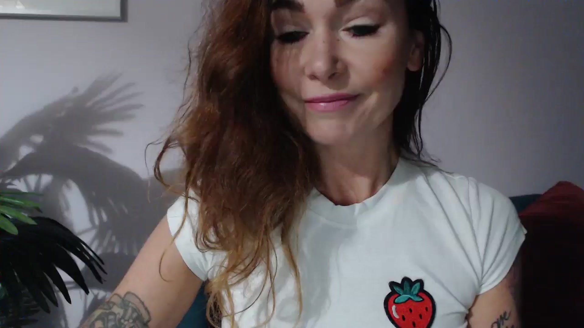 Gallery image thumbnail from Delilah_sweet's myfreecams stream on, 10/02/2024, 17:36 image 13 of 20