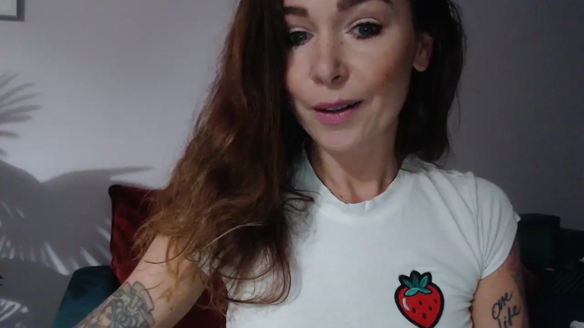 Gallery image thumbnail from Delilah_sweet's myfreecams stream on, 10/02/2024, 17:36 image 5 of 20