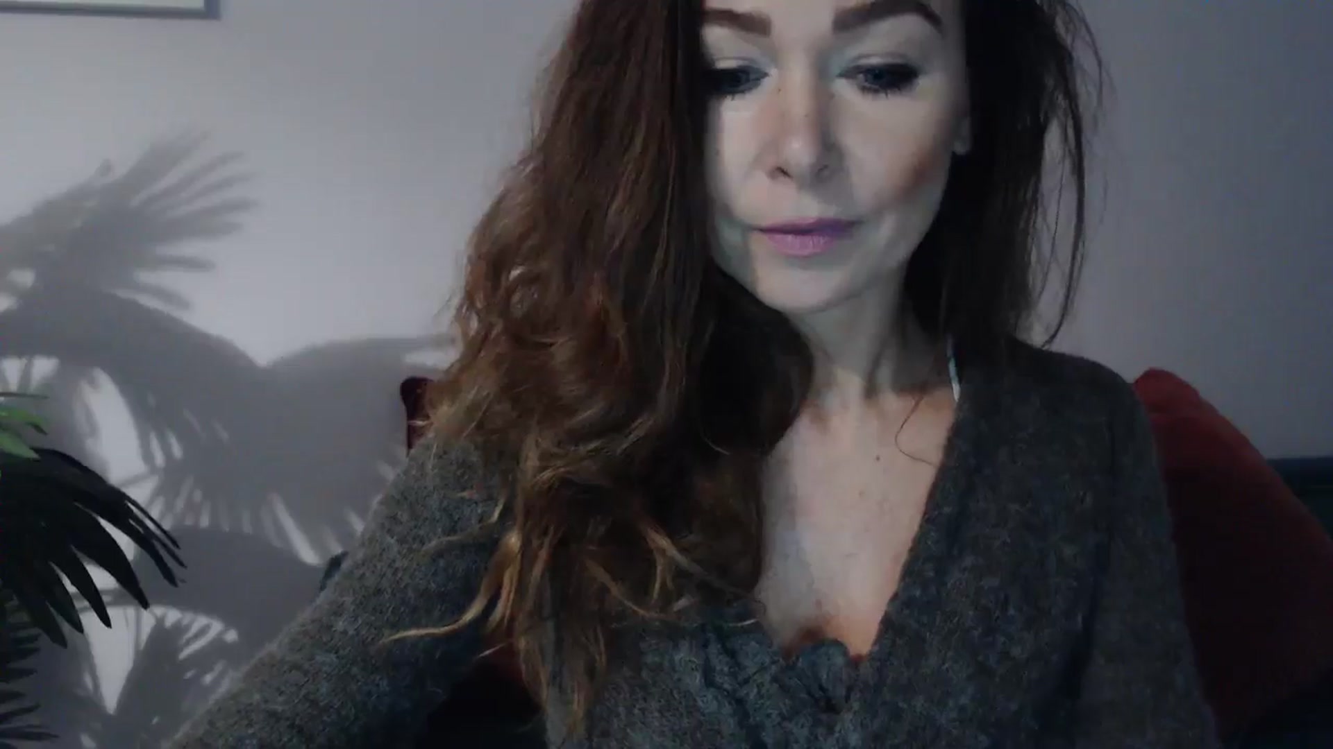 Gallery image thumbnail from Delilah_sweet's myfreecams stream on, 10/03/2024, 15:28 image 18 of 20