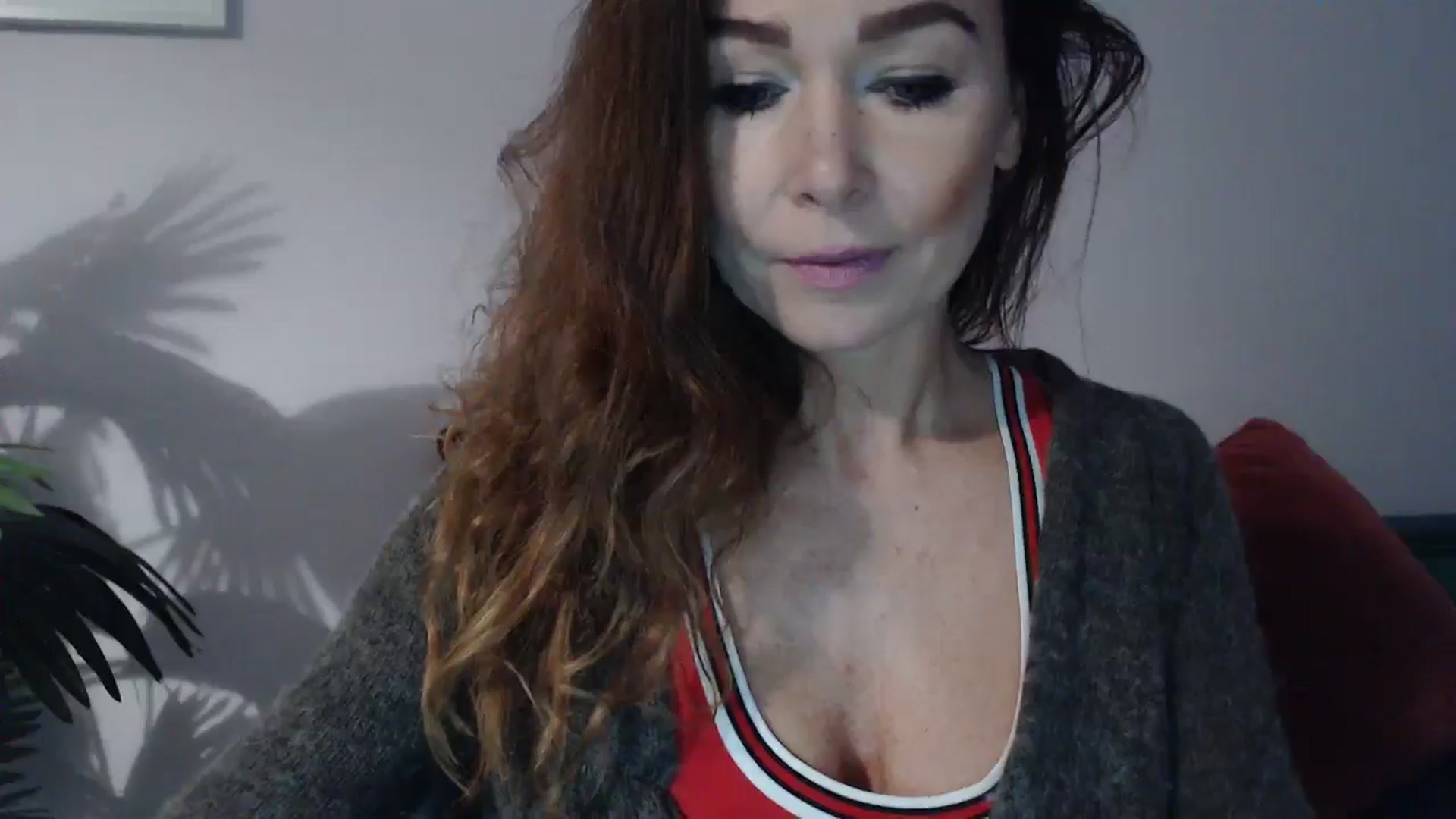 Gallery image thumbnail from Delilah_sweet's myfreecams stream on, 10/03/2024, 15:28 image 15 of 20