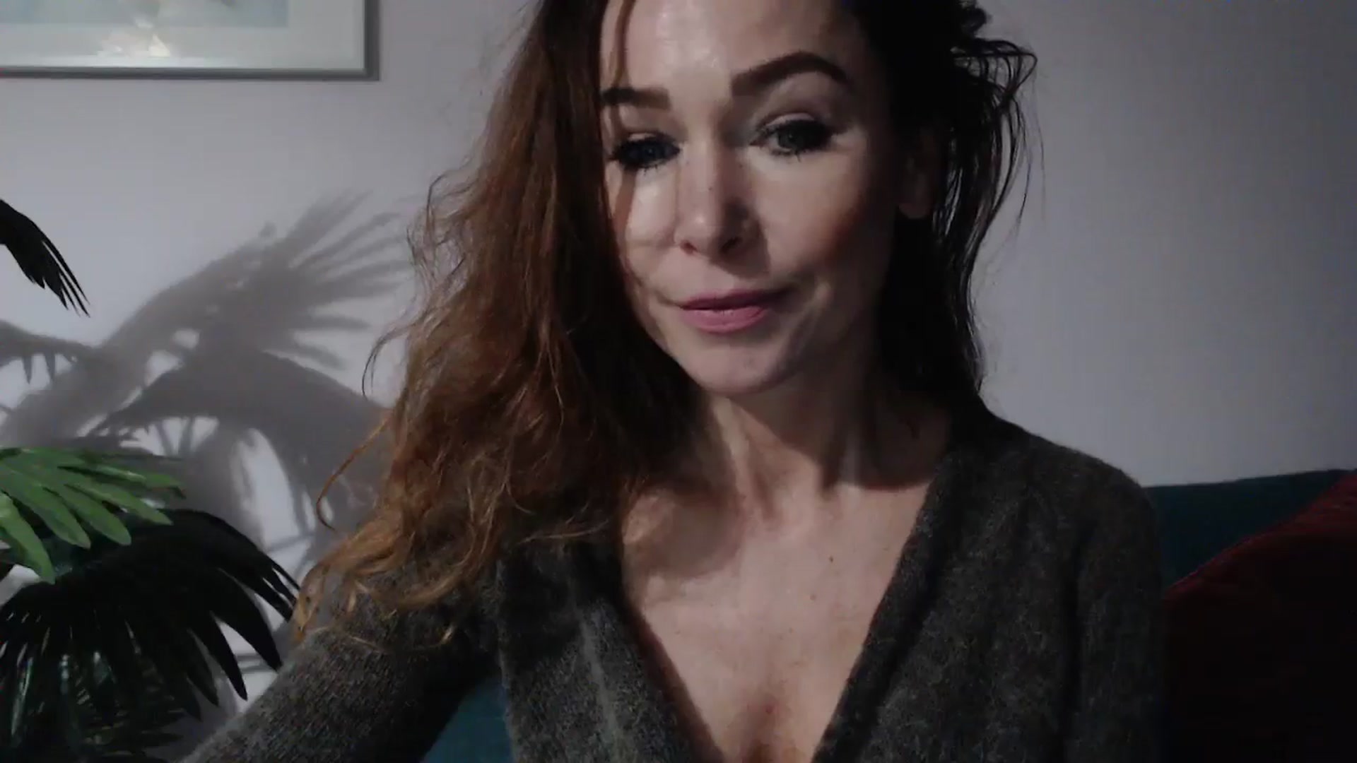 Gallery image thumbnail from Delilah_sweet's myfreecams stream on, 10/03/2024, 17:33 image 7 of 20