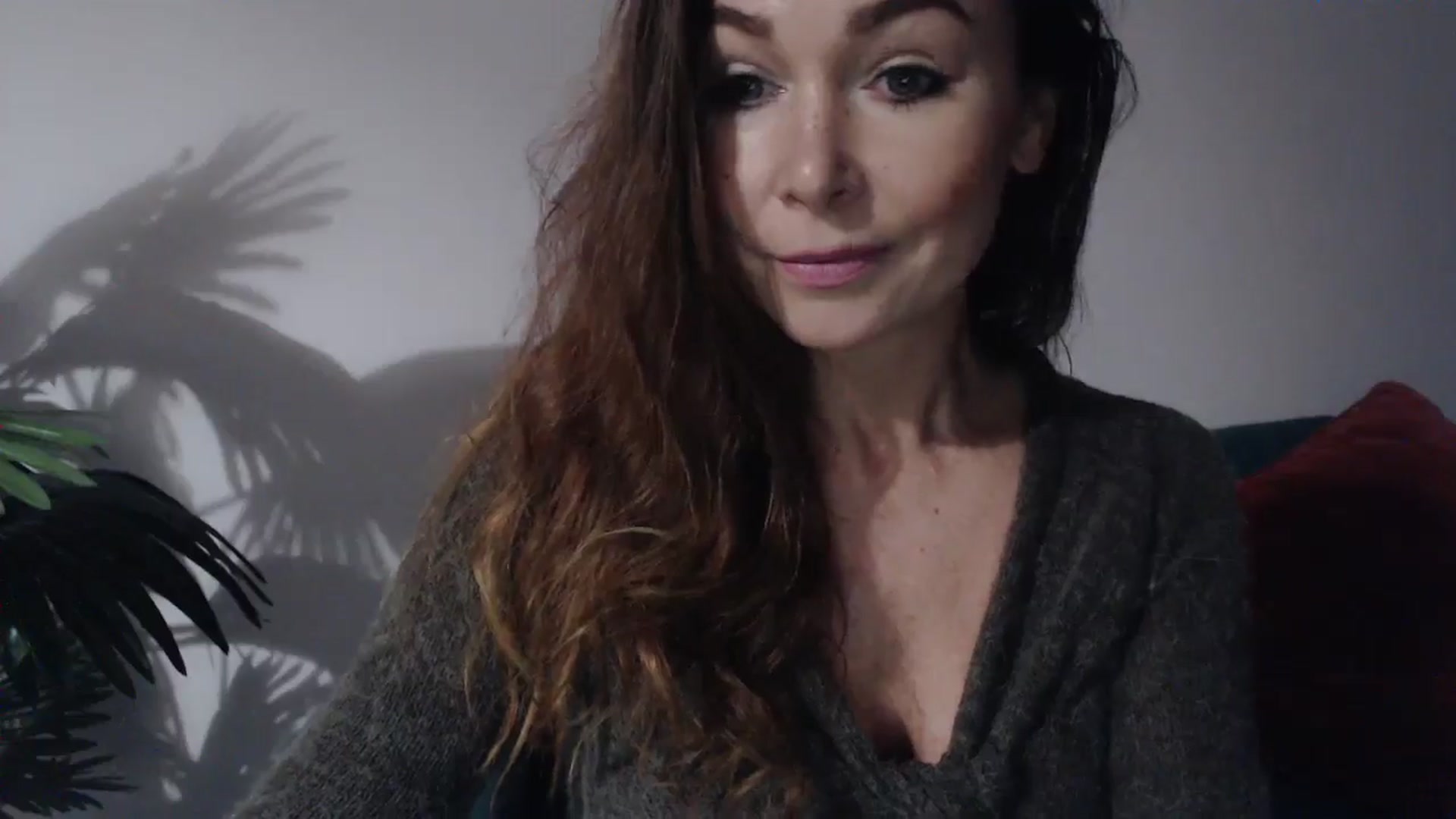 Gallery image thumbnail from Delilah_sweet's myfreecams stream on, 10/07/2024, 17:54 image 6 of 20
